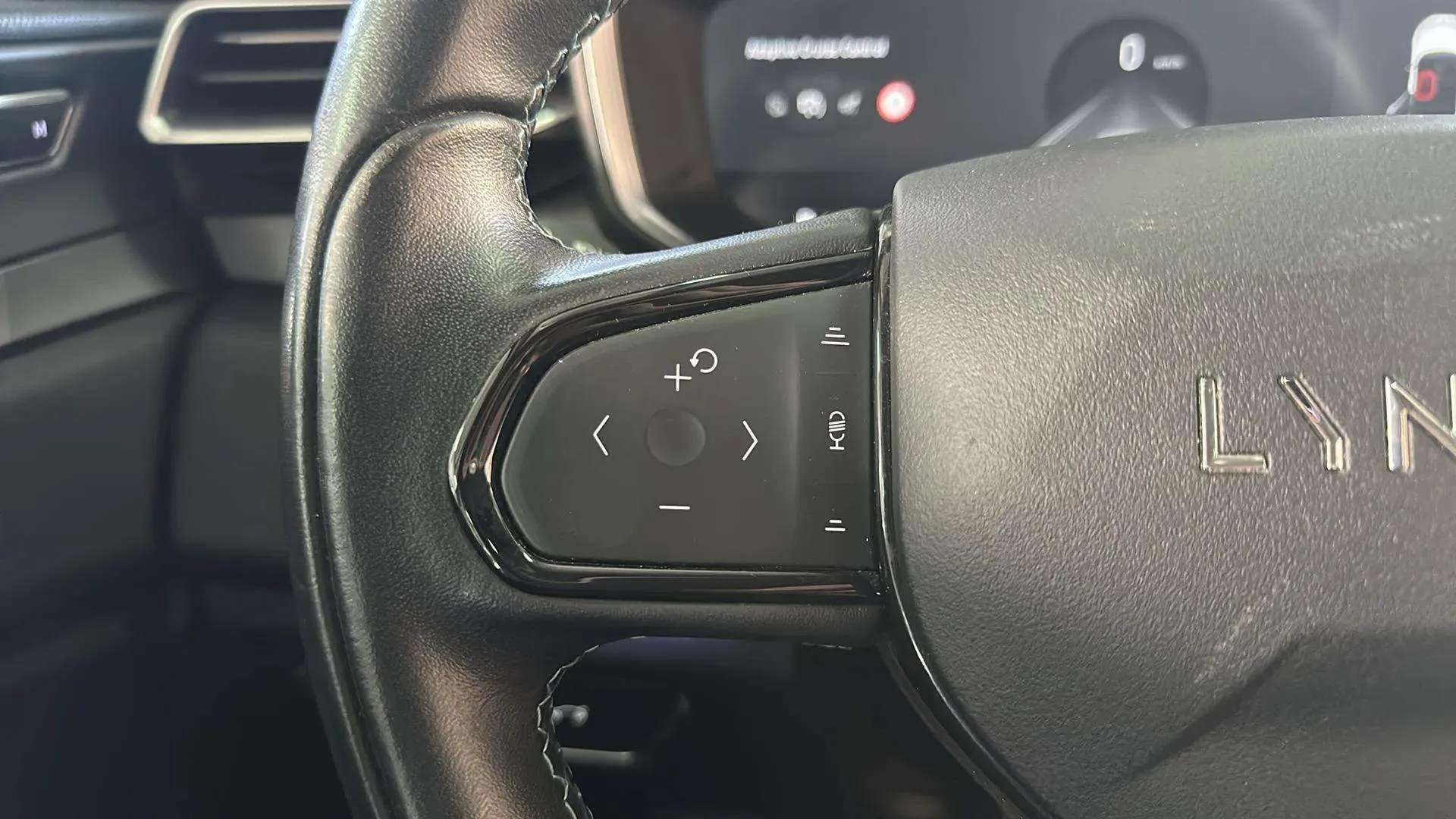 Lynk & Co 01 1.5 PHEV - foto 12