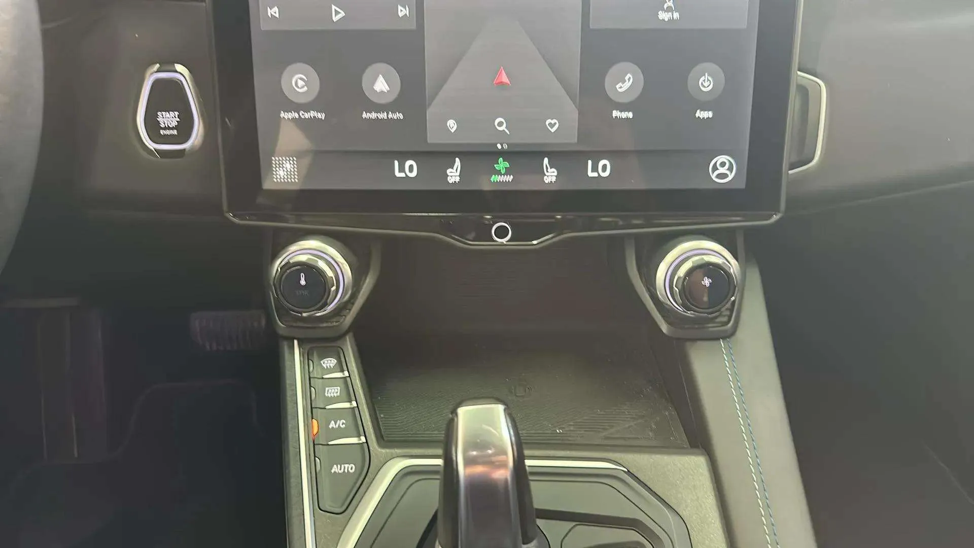 Lynk & Co 01 1.5 PHEV - foto 15
