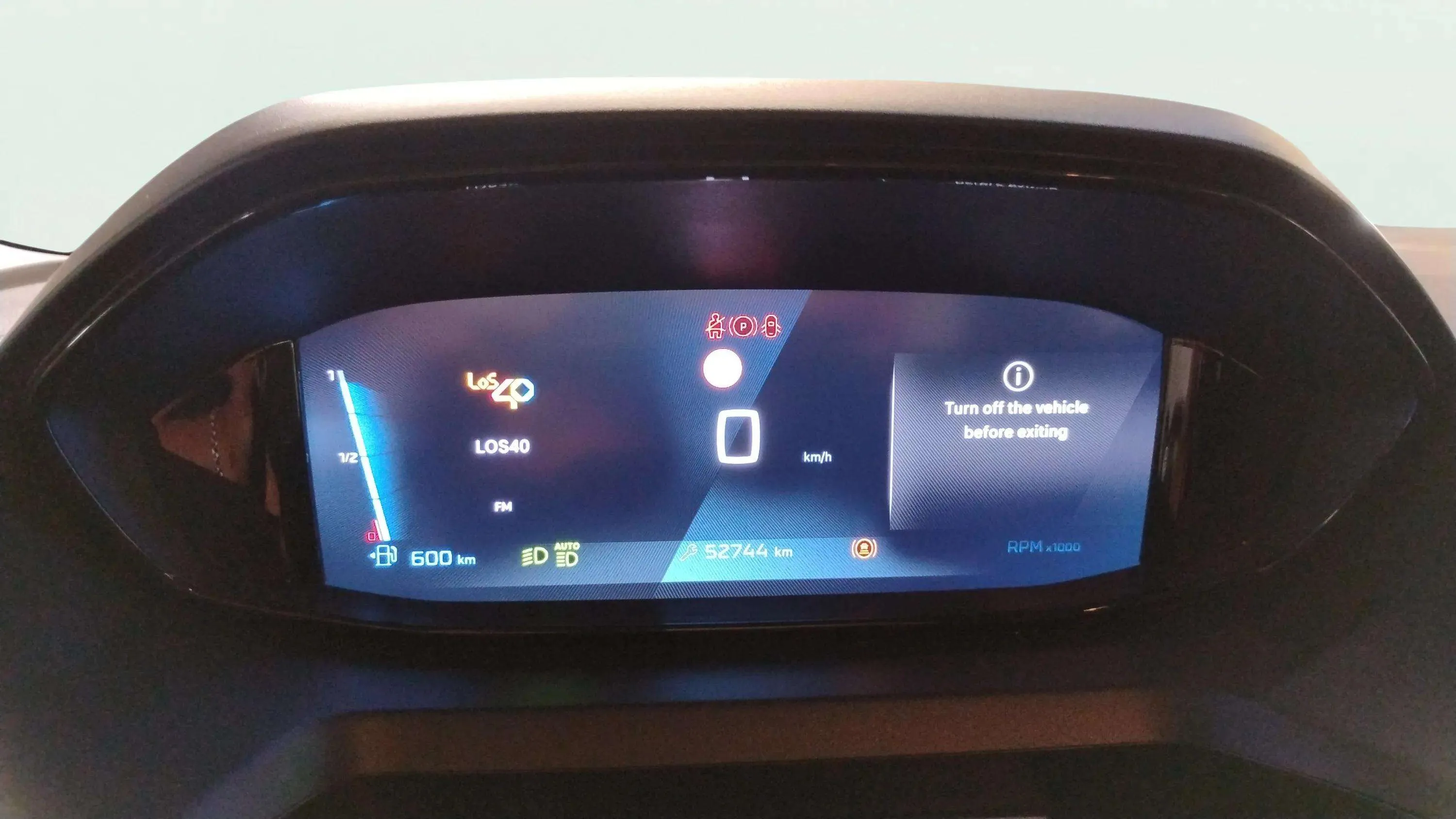 Peugeot Rifter Allure BlueHDi 100 - foto 9