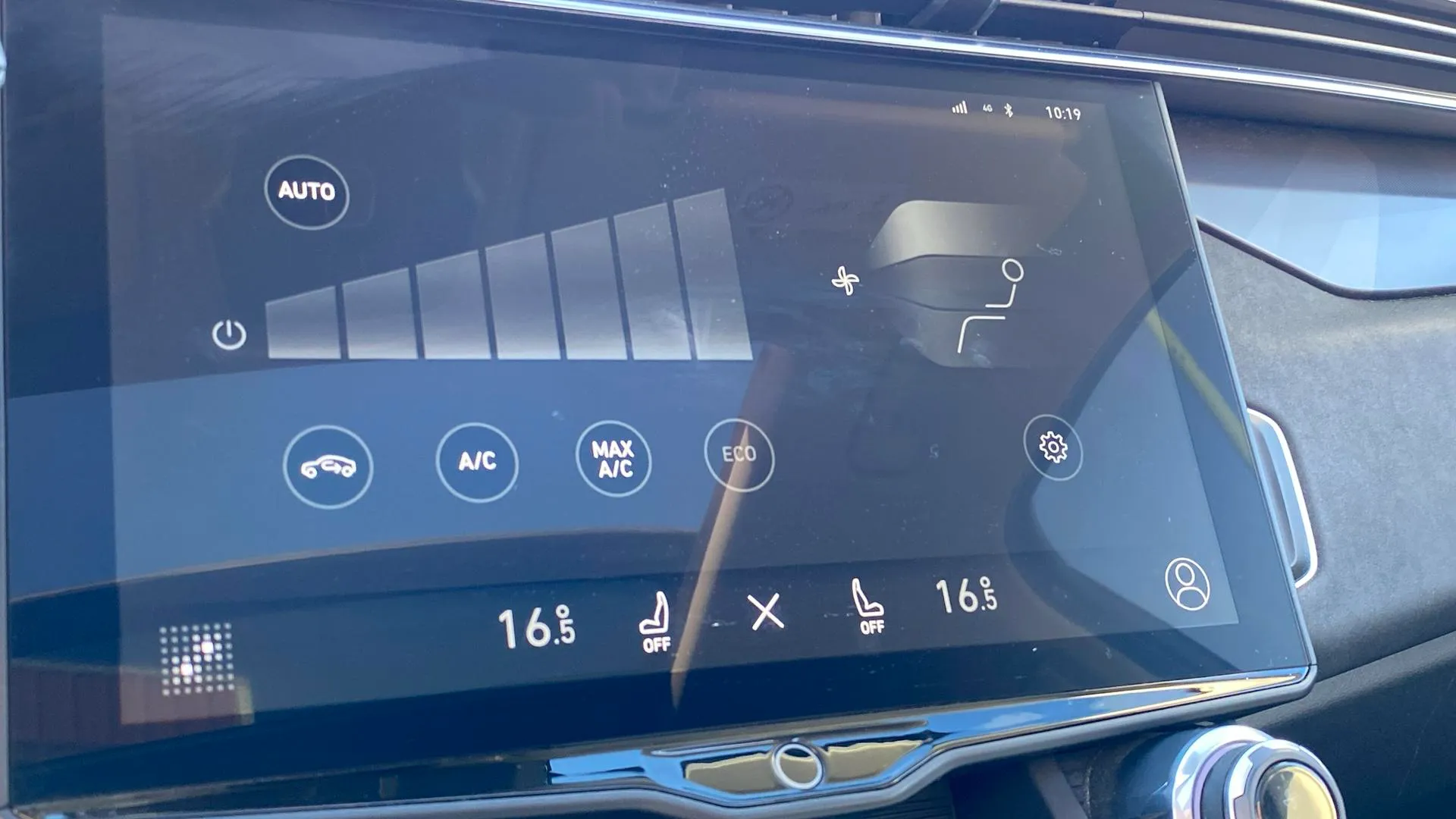 Lynk & Co 01 1.5 PHEV - foto 19