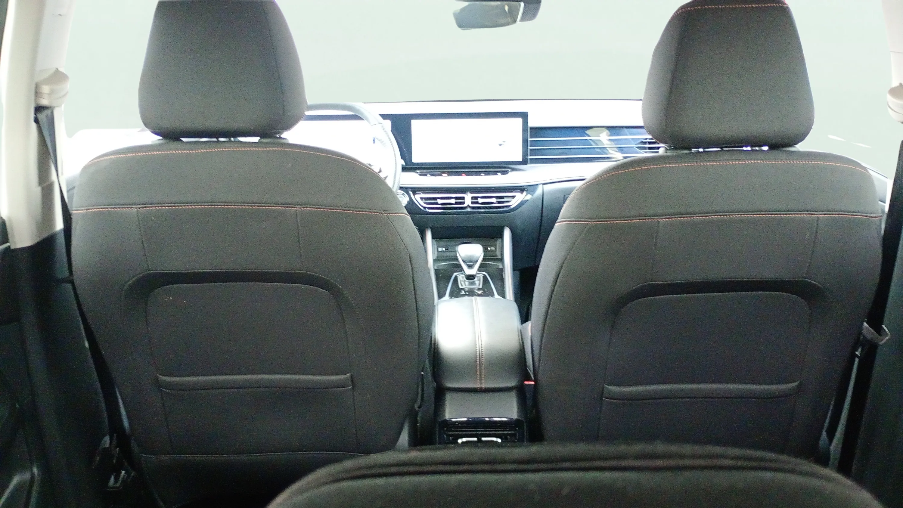 MG HS 1.5T Luxury DCT - foto 21