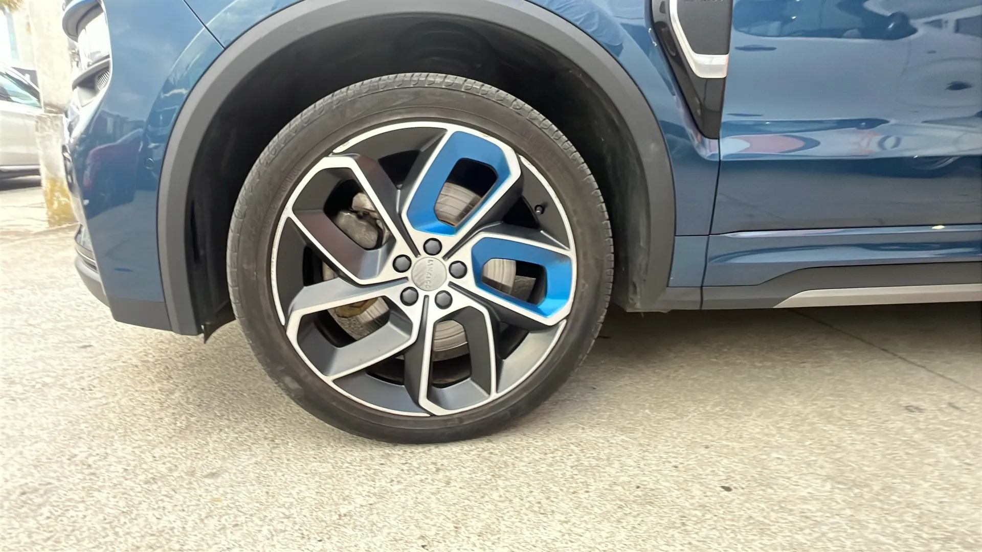 Lynk & Co 01 1.5 PHEV - foto 17