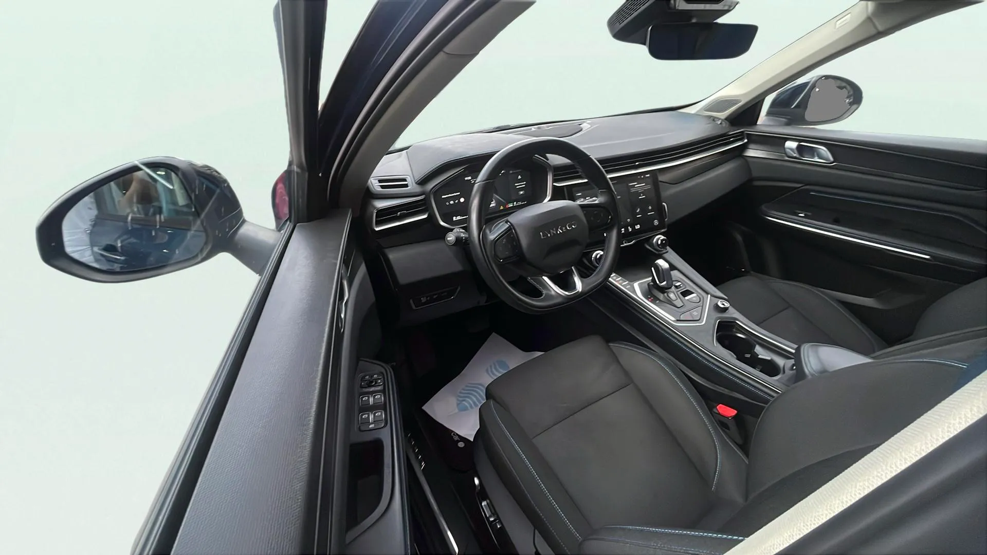 Lynk & Co 01 1.5 PHEV - foto 10