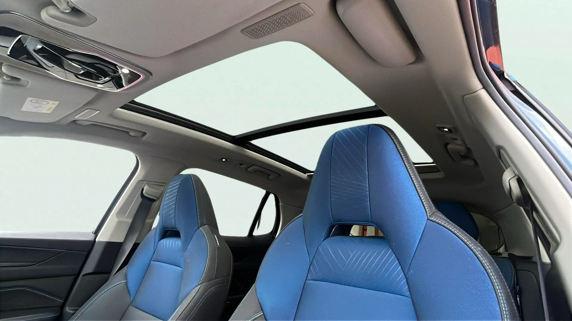 Lynk & Co 01 1.5 PHEV - foto 26