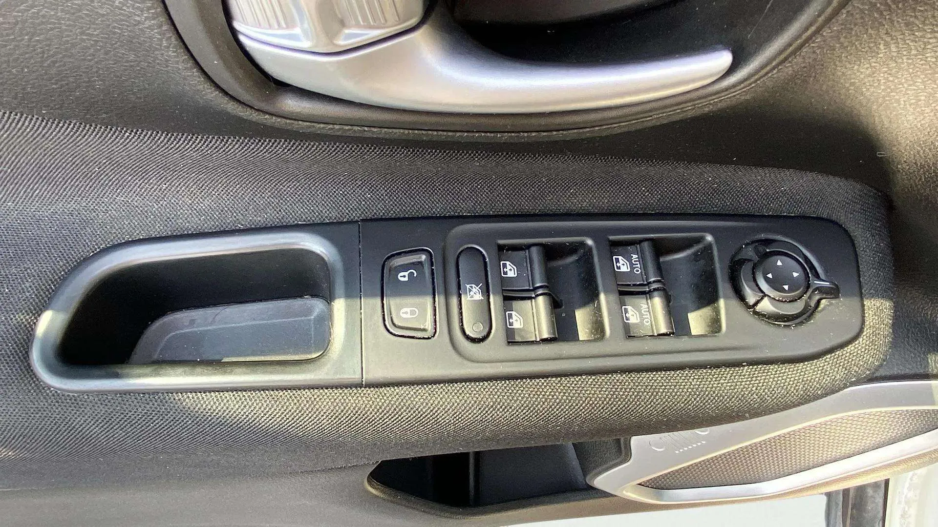 Jeep Renegade 1.0G Change the way 4x2 - foto 20