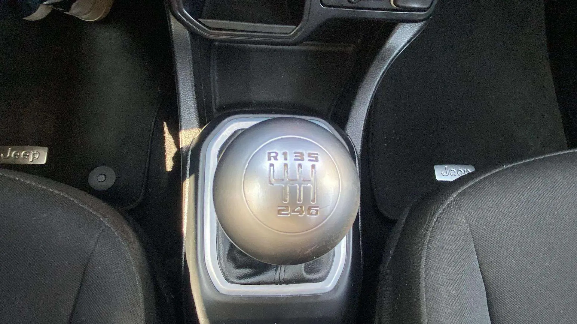 Jeep Renegade 1.0G Change the way 4x2 - foto 11