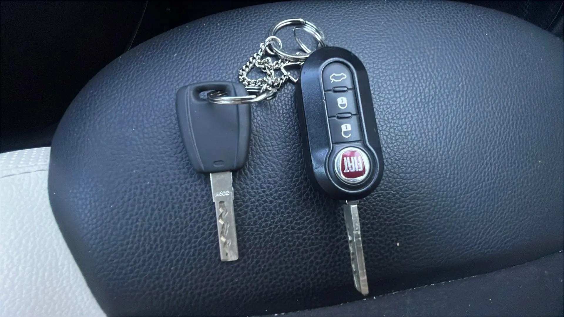 Fiat 500 Club 1.0 Hybrid - foto 20