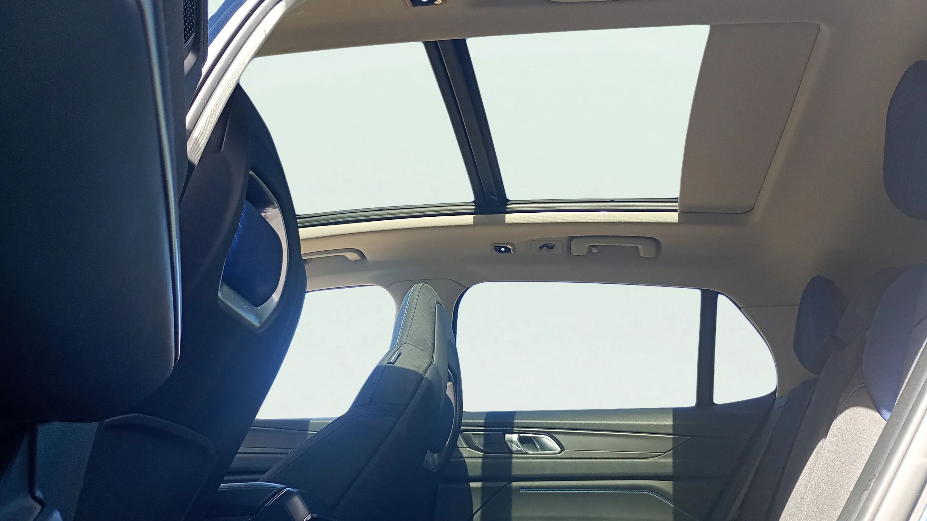 Lynk & Co 01 1.5 PHEV 6. - foto 9