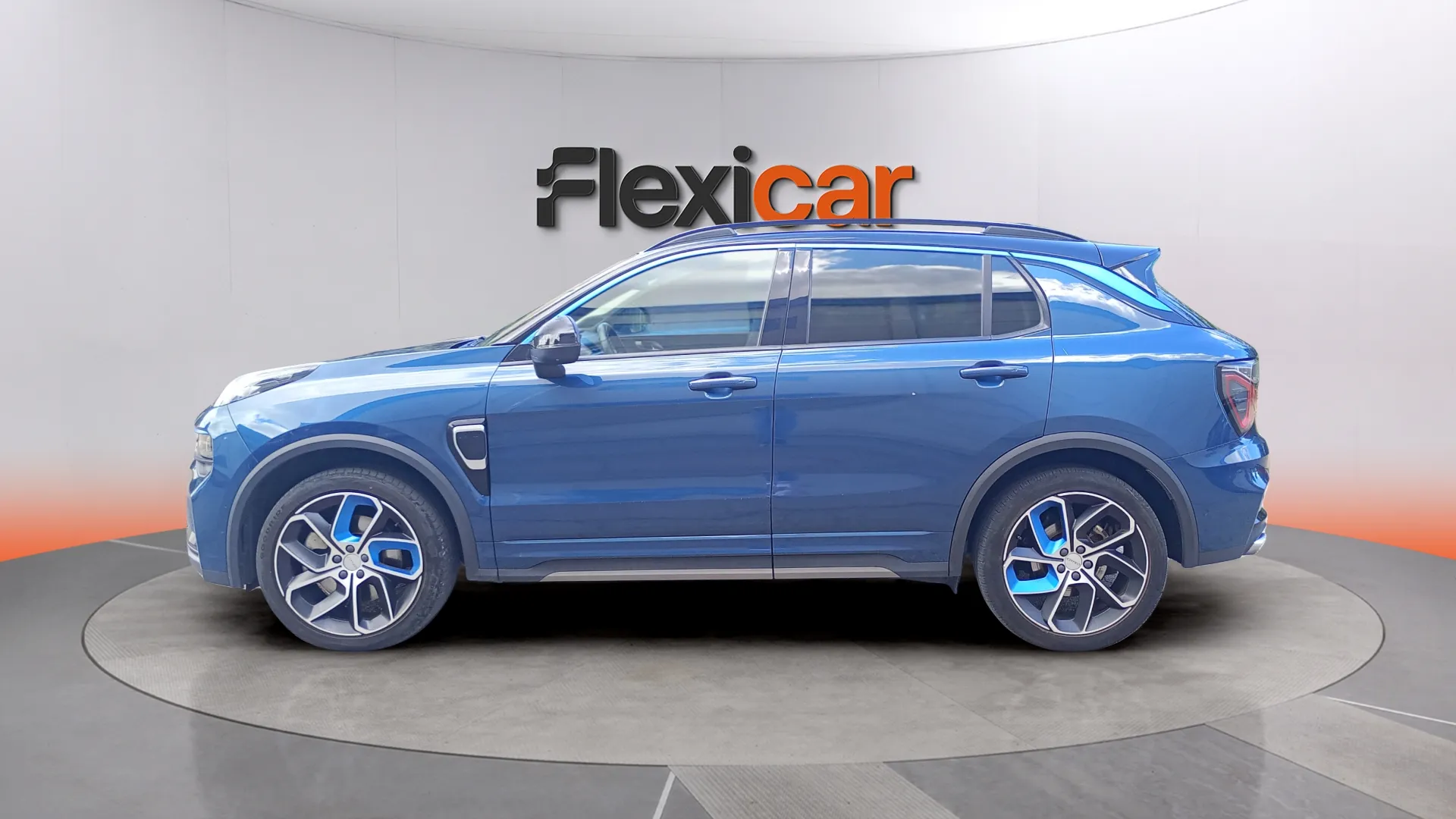 Lynk & Co 01 1.5 PHEV 6. - foto 4