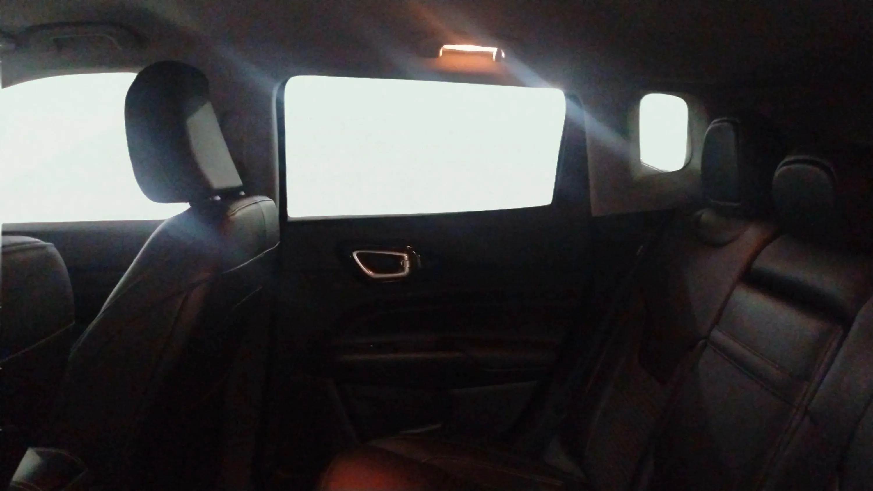 Jeep Compass 1.6 Mjet 80th FWD - foto 12