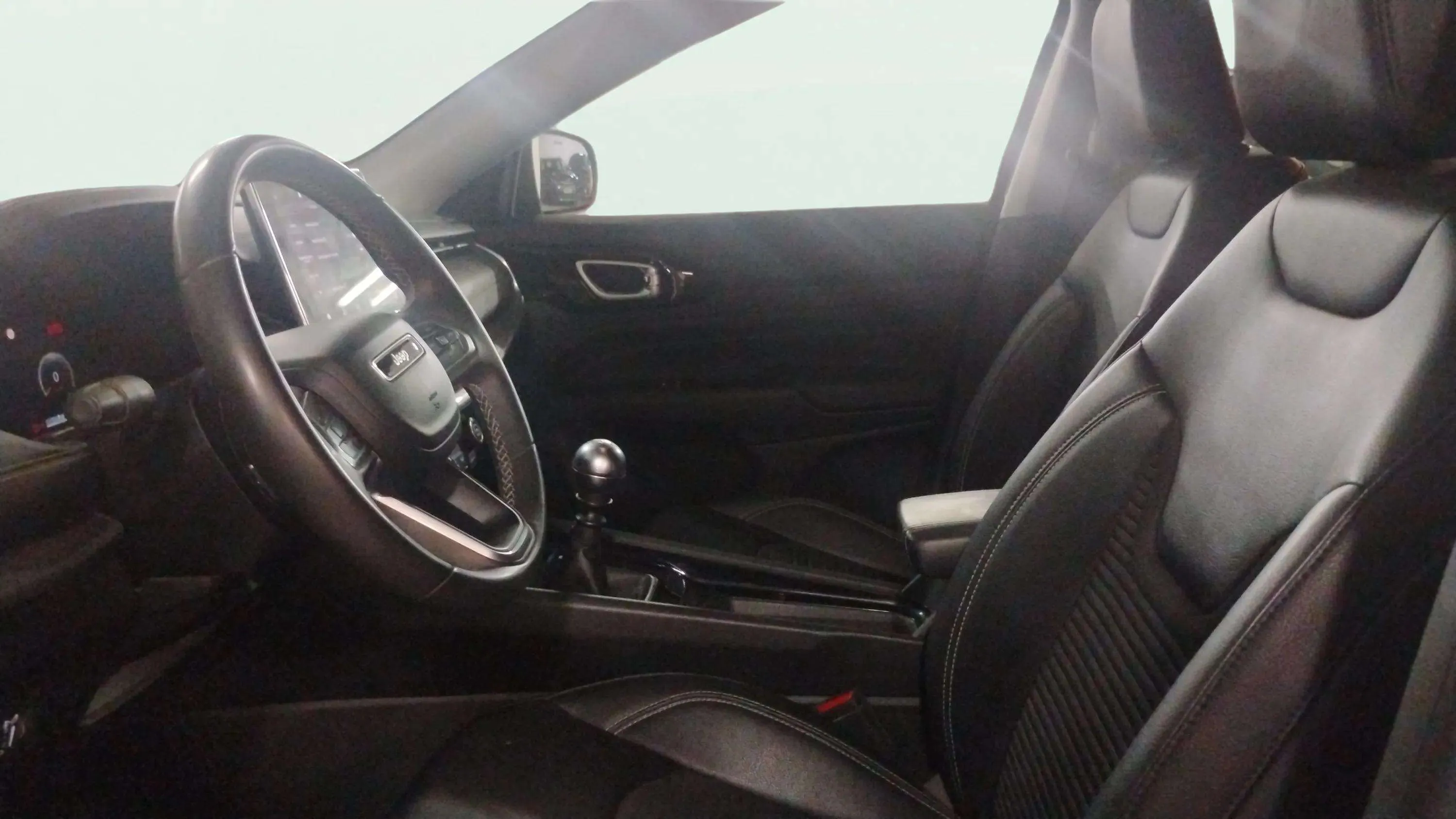 Jeep Compass 1.6 Mjet 80th FWD - foto 9