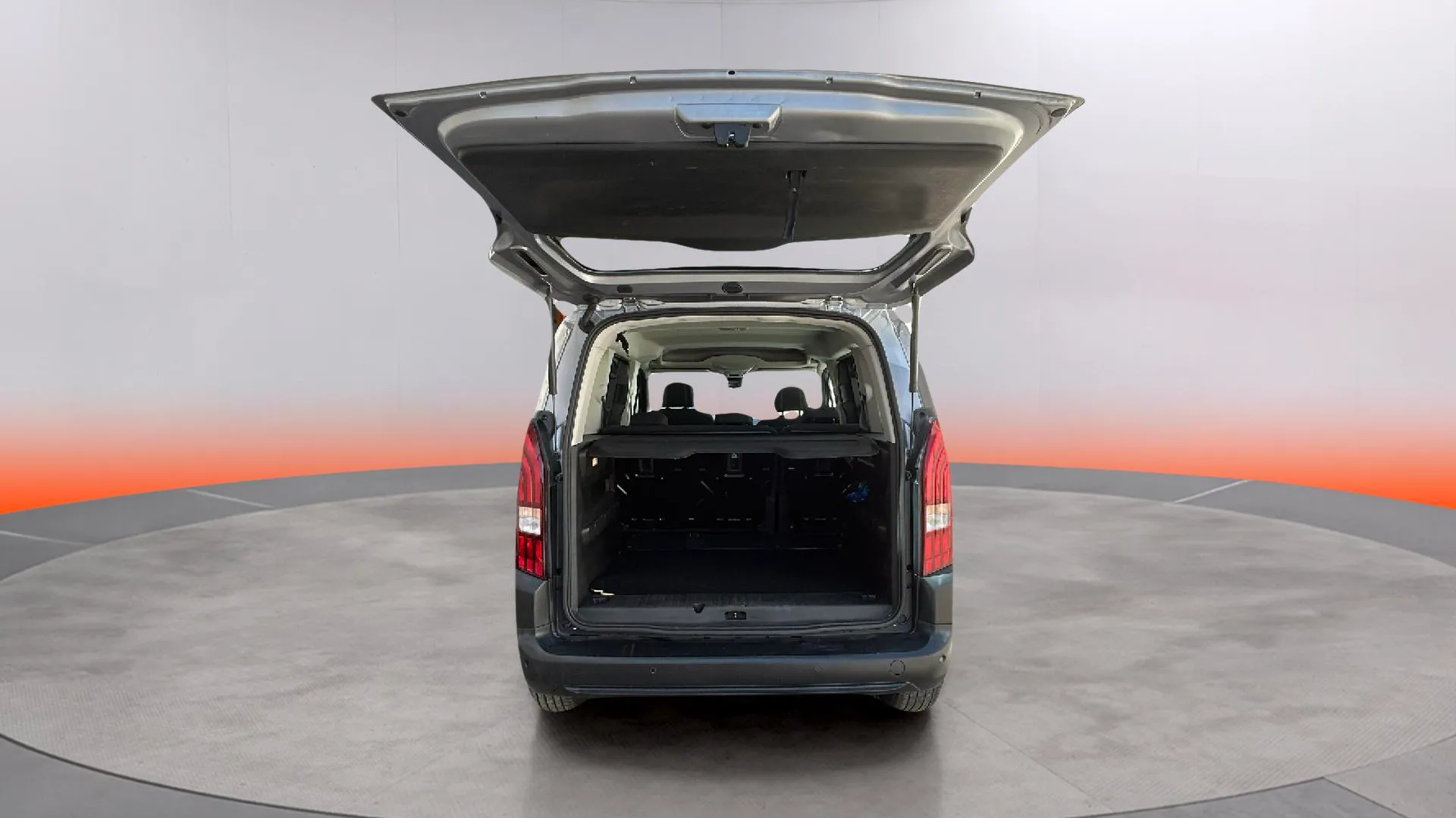 Peugeot Rifter Allure BlueHDi 100 - foto 17