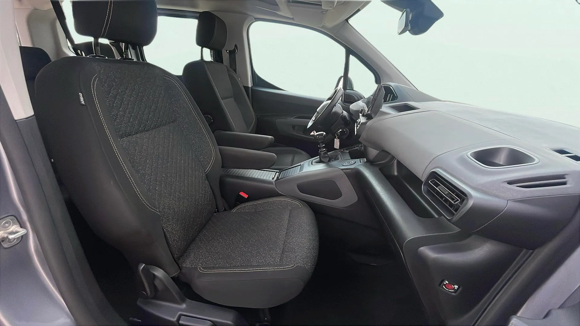 Peugeot Rifter Allure BlueHDi 100 - foto 13