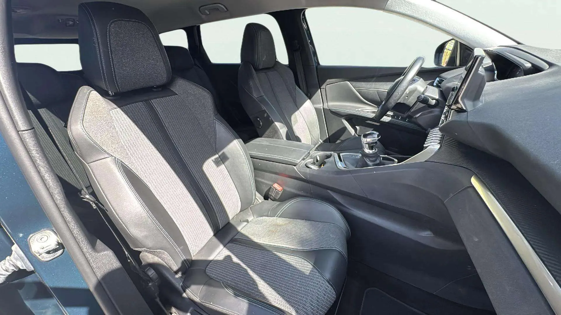 Peugeot 5008 1.2 PureTech Allure - foto 16