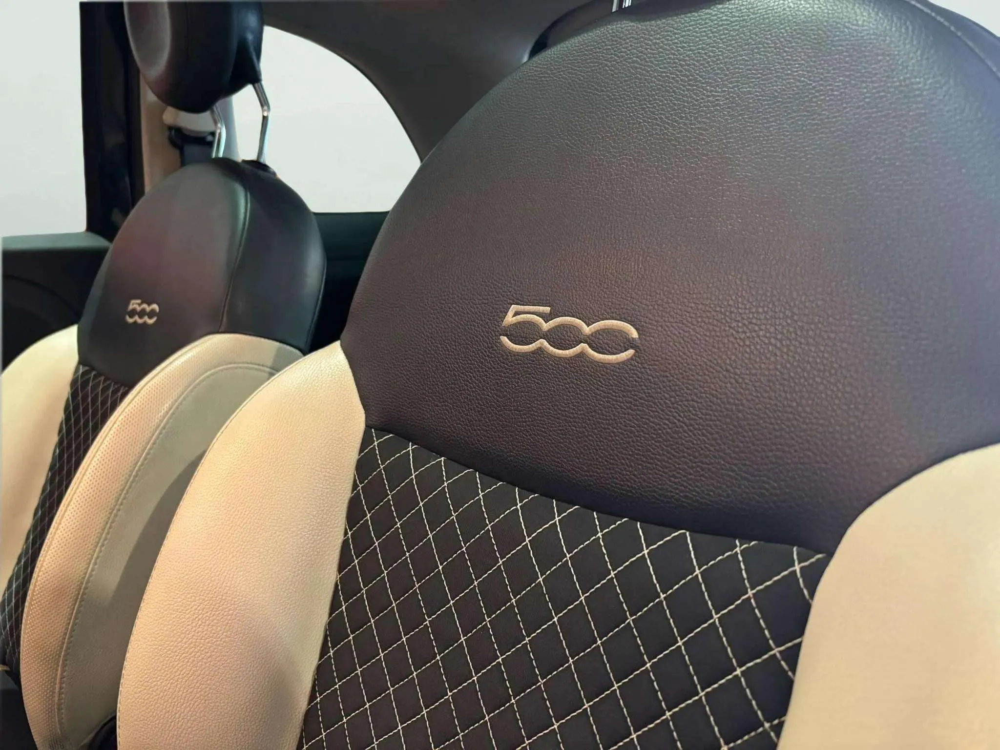 Fiat 500 Dolcevita 1.0 Hybrid - foto 14