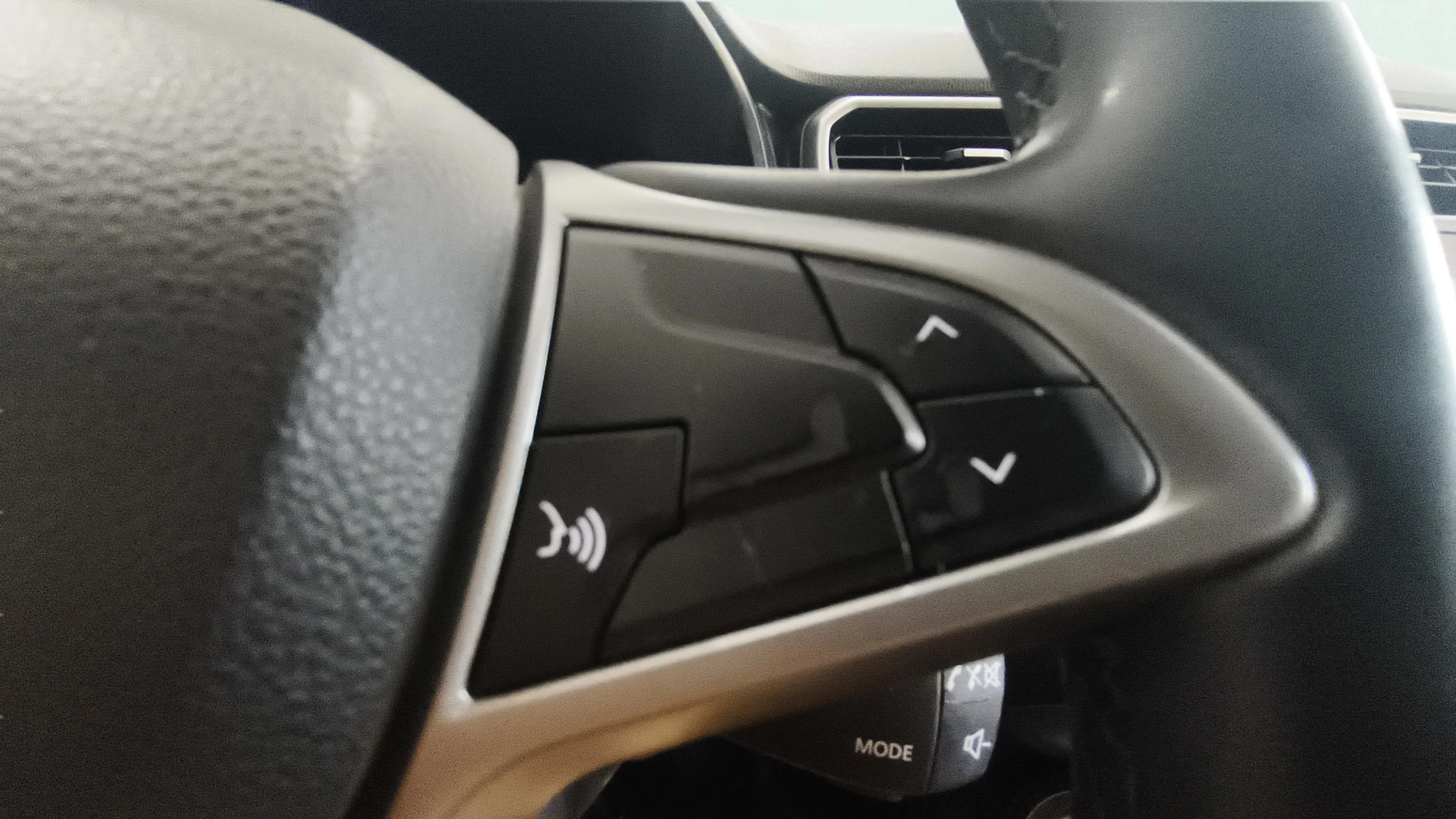 Dacia Duster Expression TCe 4x2 - foto 15