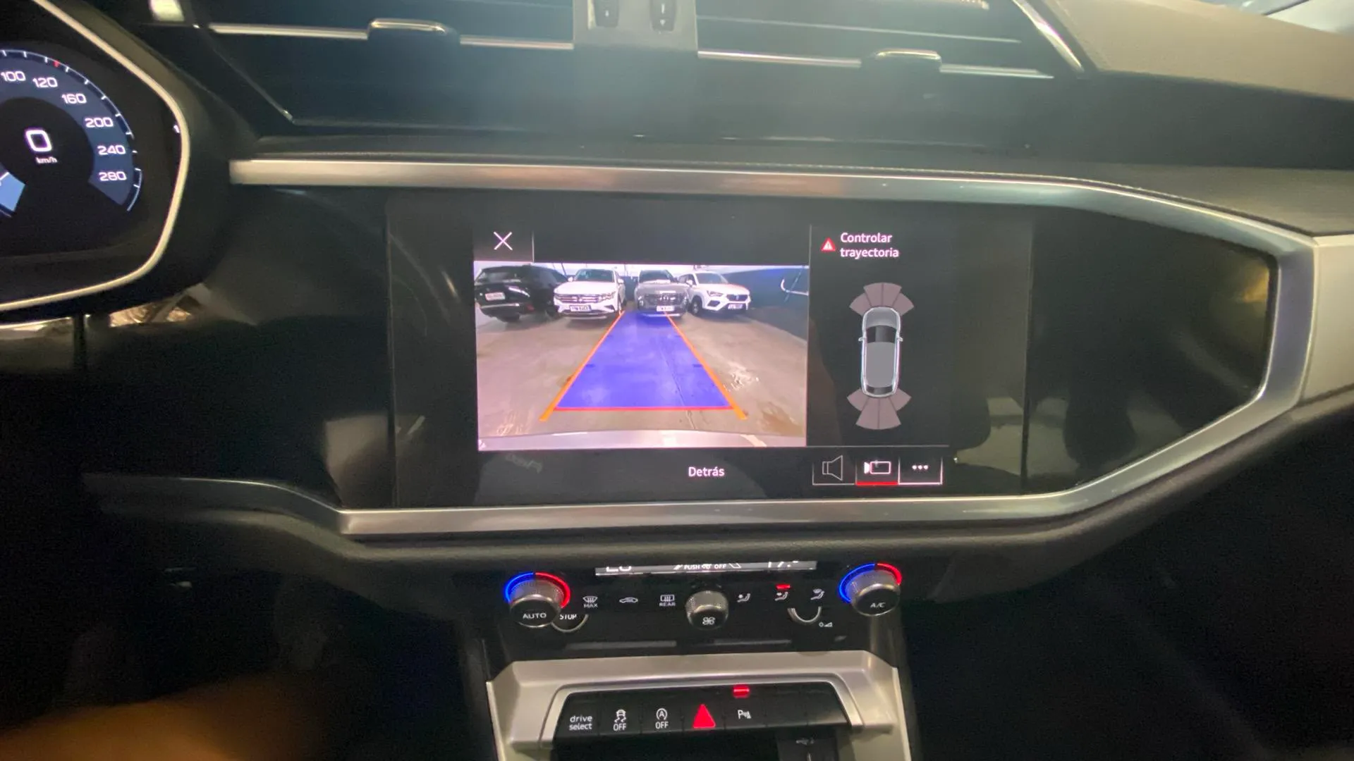 Audi Q3 35 TDI S tronic - foto 18