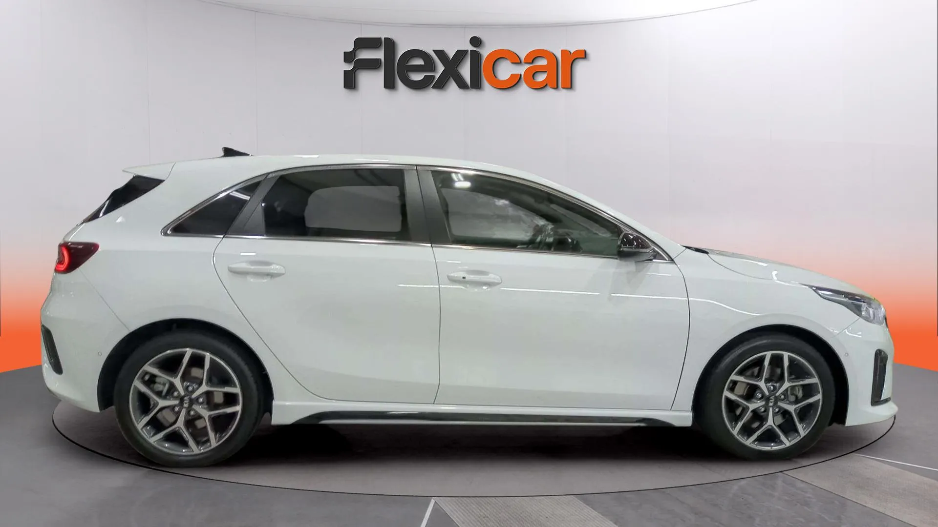 Kia Ceed 1.6 CRDi DCT Business - foto 8