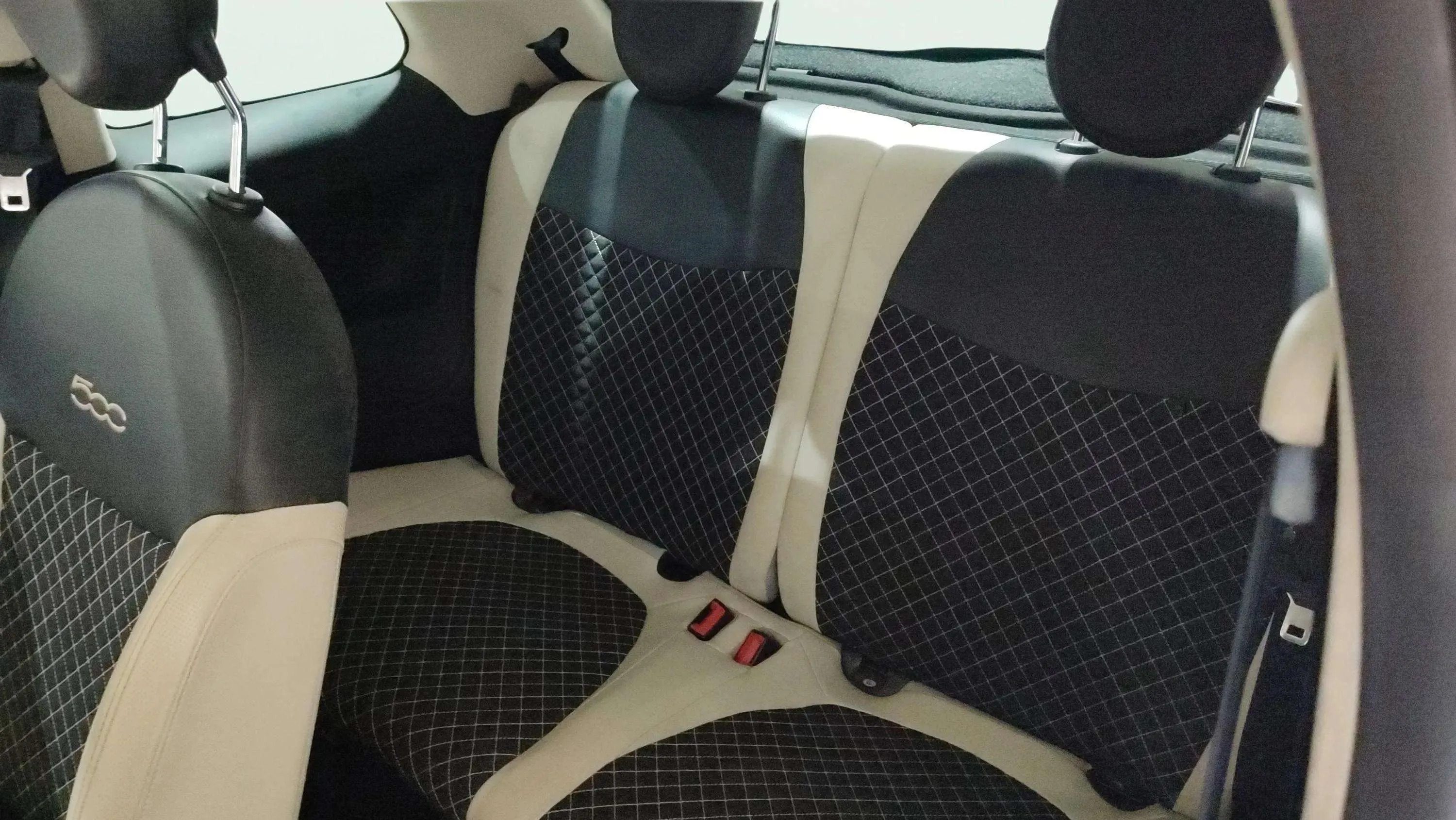 Fiat 500 Dolcevita 1.0 Hybrid - foto 18