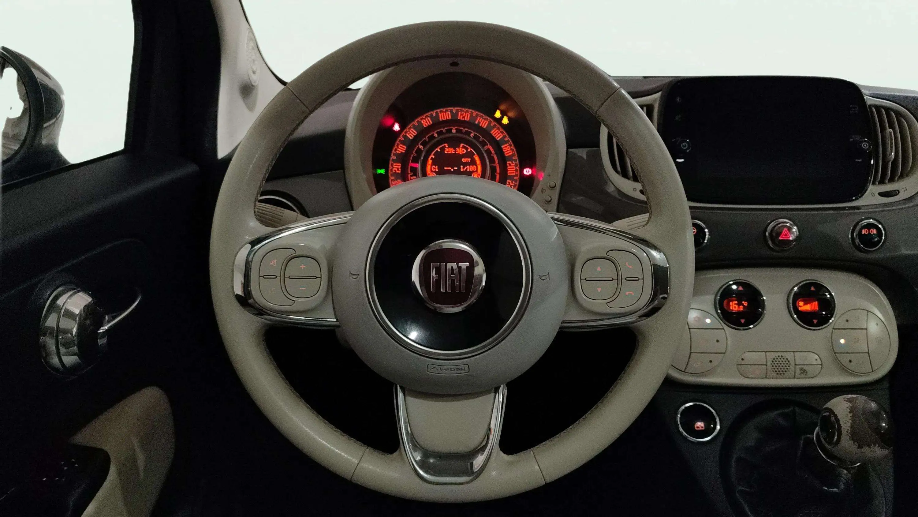 Fiat 500 Dolcevita 1.0 Hybrid - foto 8