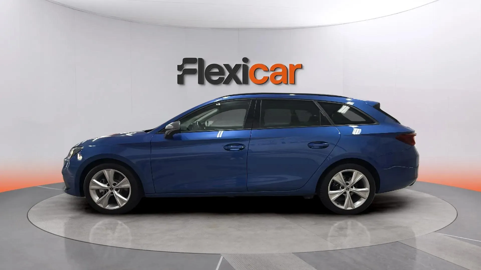 SEAT León 2.0 TDI DSG-7 FR XXL - foto 4