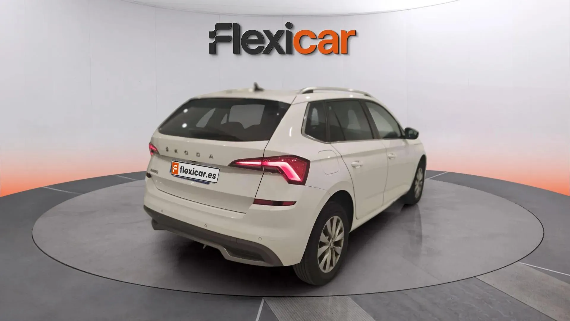 Škoda Kamiq 1.0 TSI DSG Ambition - foto 6