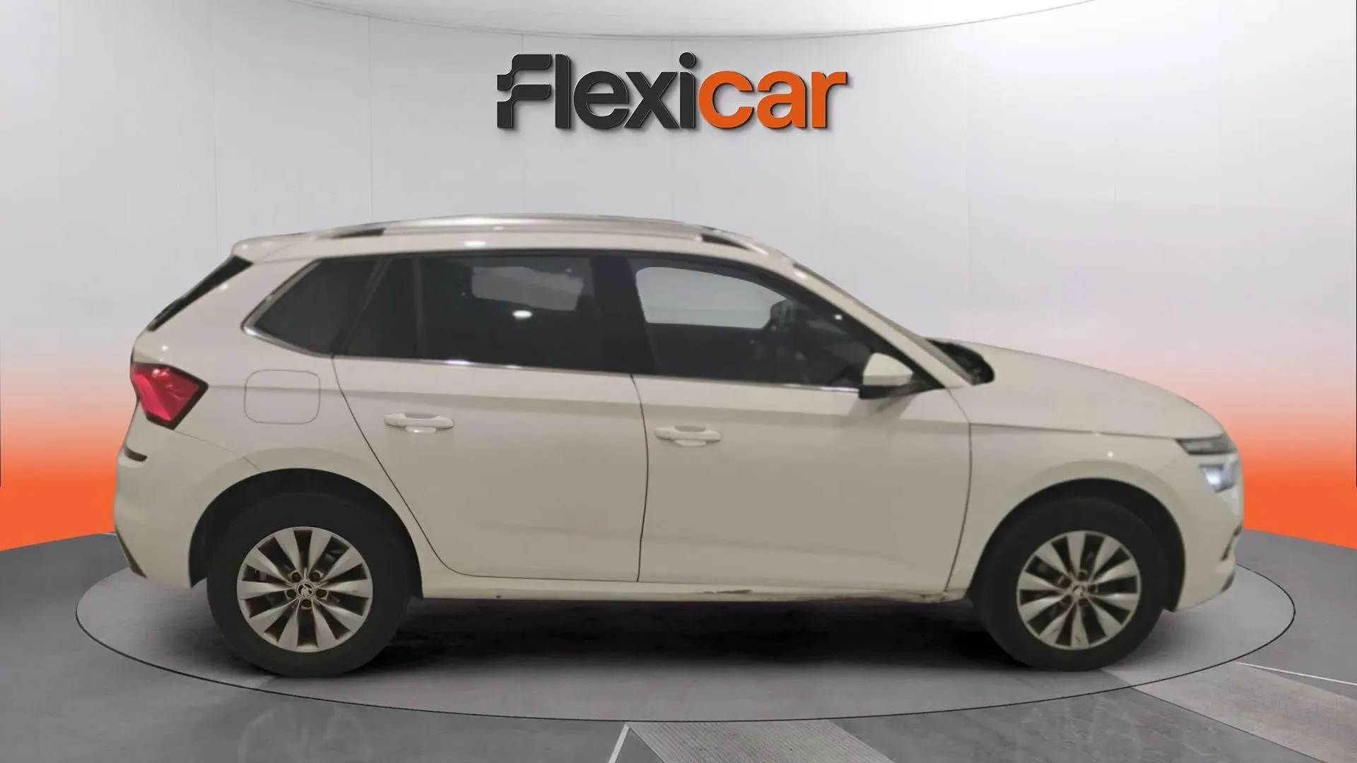 Škoda Kamiq 1.0 TSI DSG Ambition - foto 4