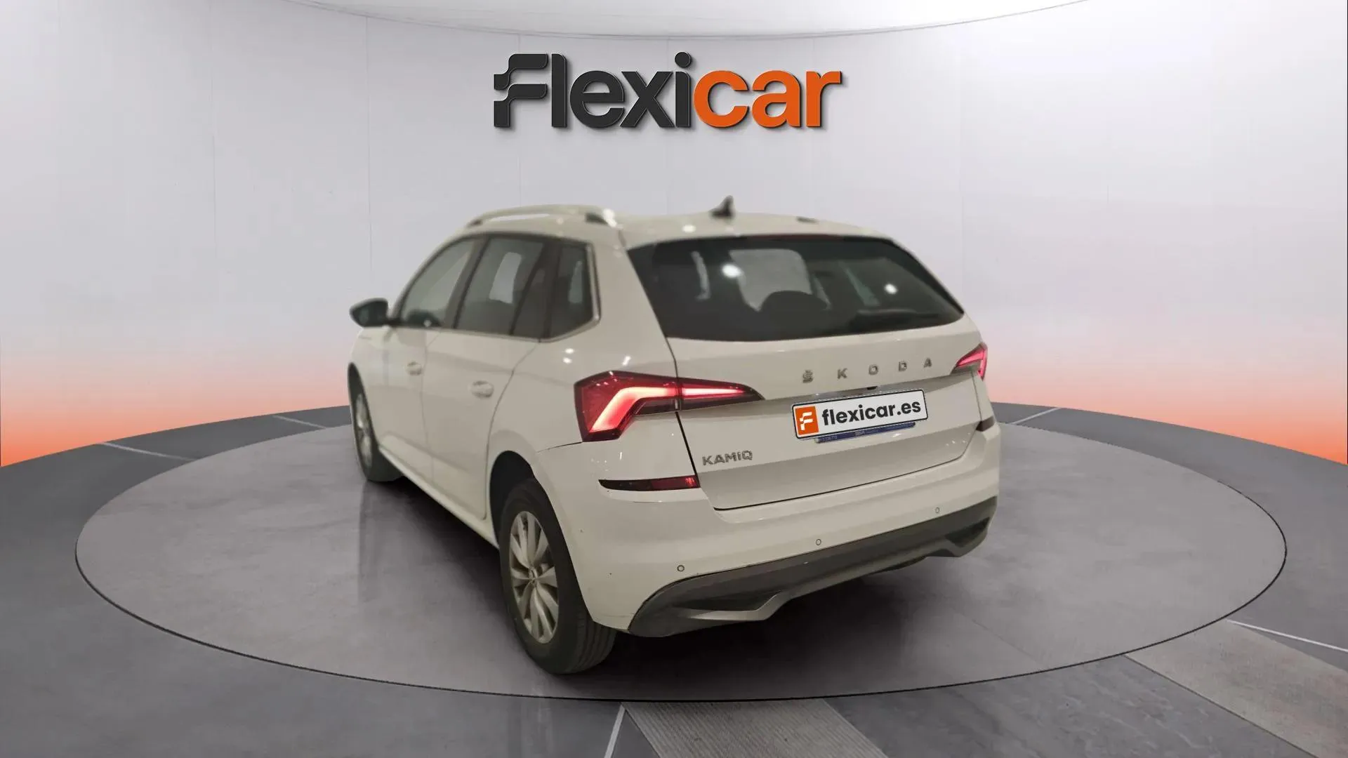 Škoda Kamiq 1.0 TSI DSG Ambition - foto 5