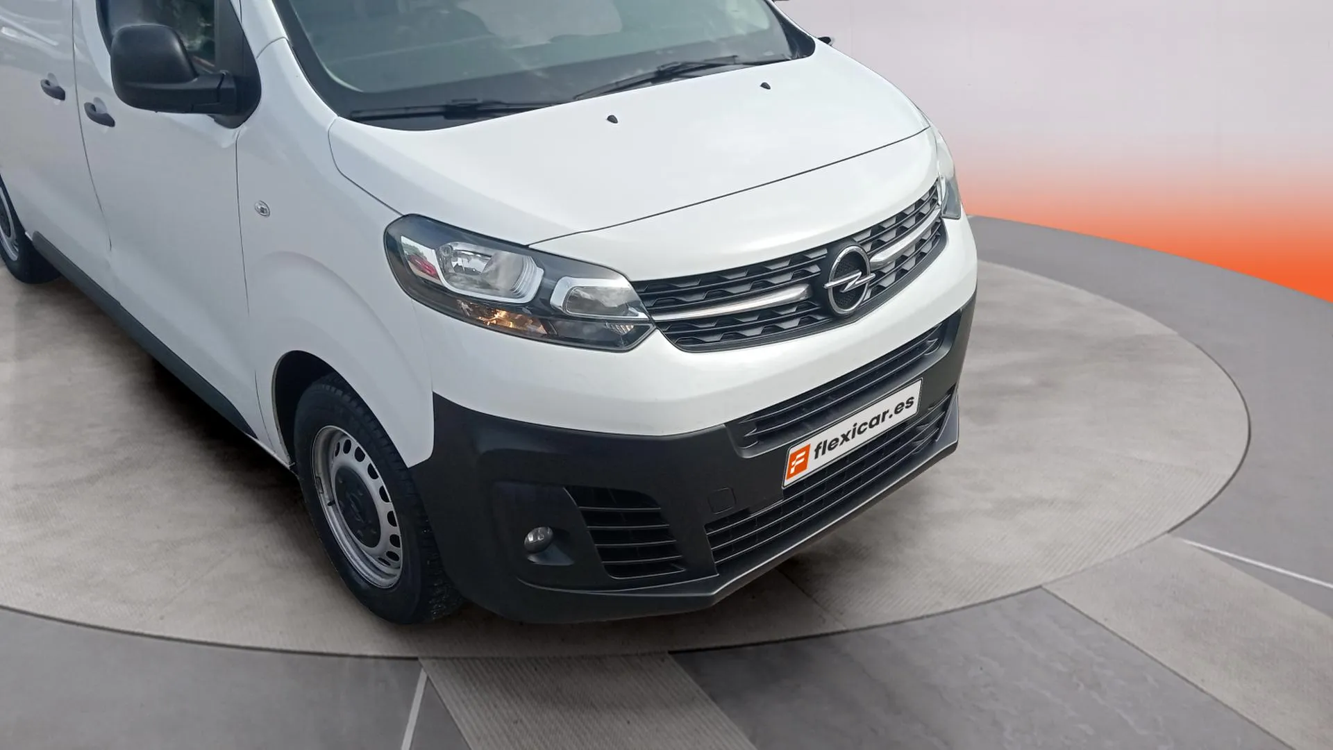 Opel Vivaro 2.0 - foto 13