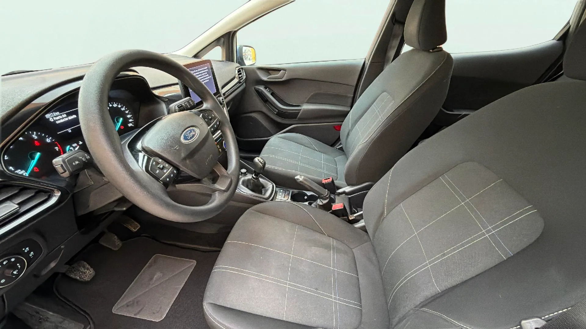 Ford Fiesta 1.0 EcoBoost MHEV Trend - foto 10