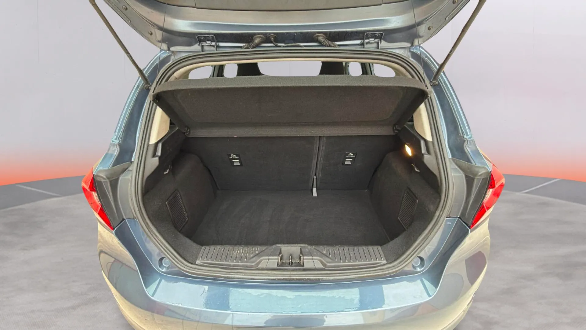 Ford Fiesta 1.0 EcoBoost MHEV Trend - foto 9