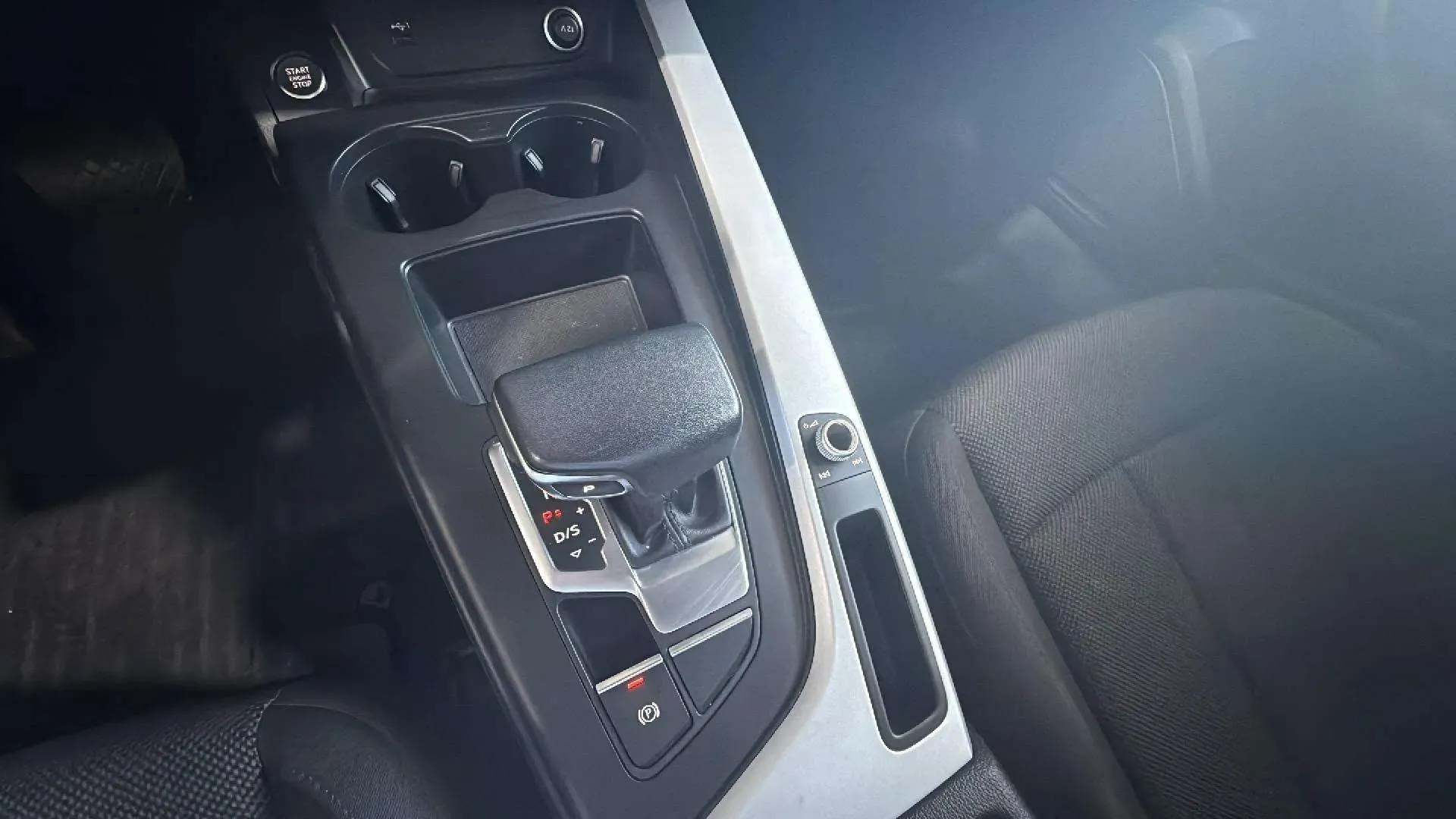 Audi A4 Avant Advanced 35 TFSI S tronic - foto 14