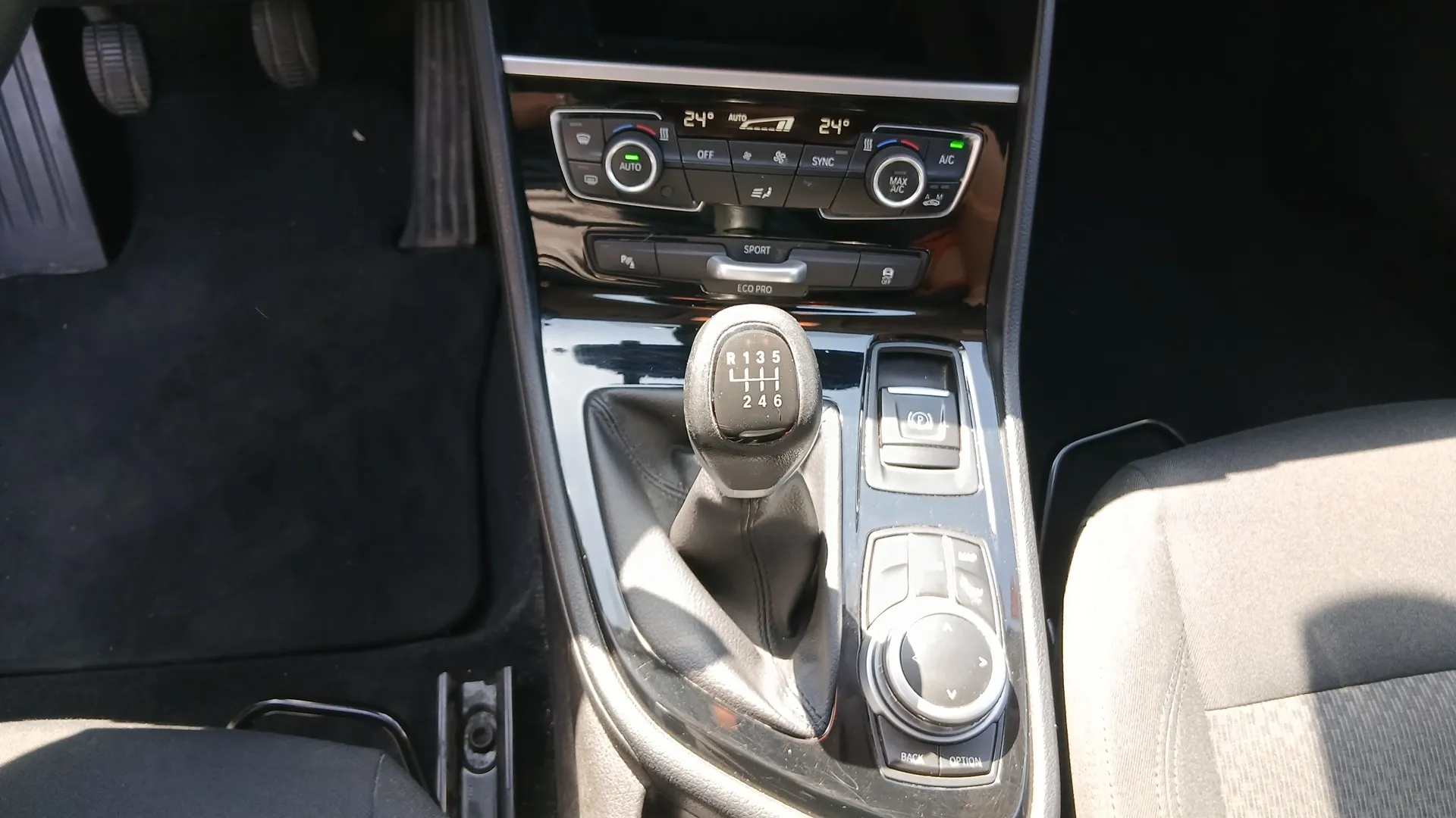 BMW Serie 2 Gran Tourer 216d - foto 14