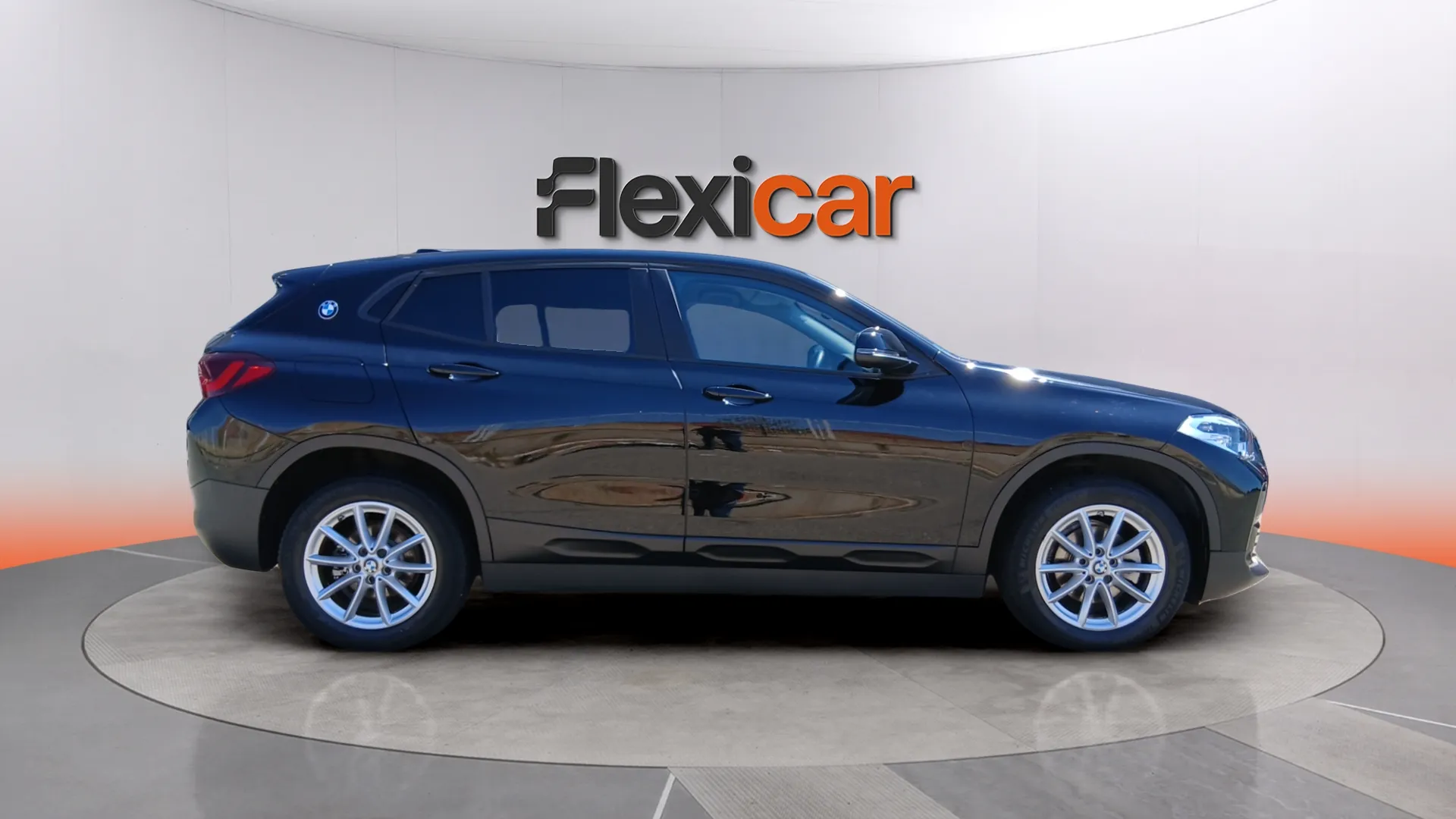 BMW X2 sDrive16d - foto 2