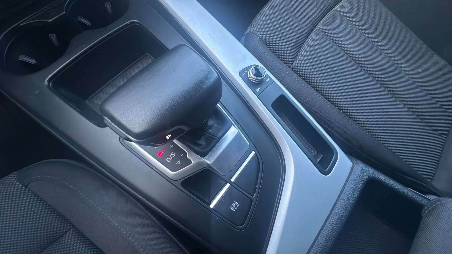 Audi A4 Avant Advanced 35 TFSI S tronic - foto 17