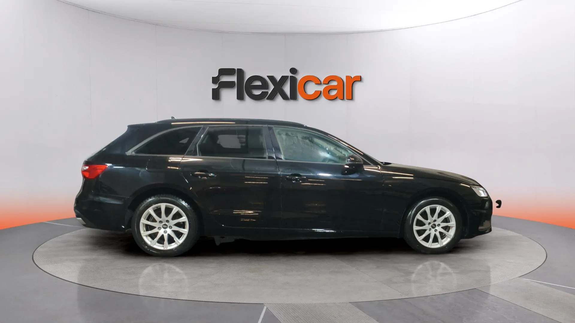 Audi A4 Avant Advanced 30 TDI S tronic - foto 5