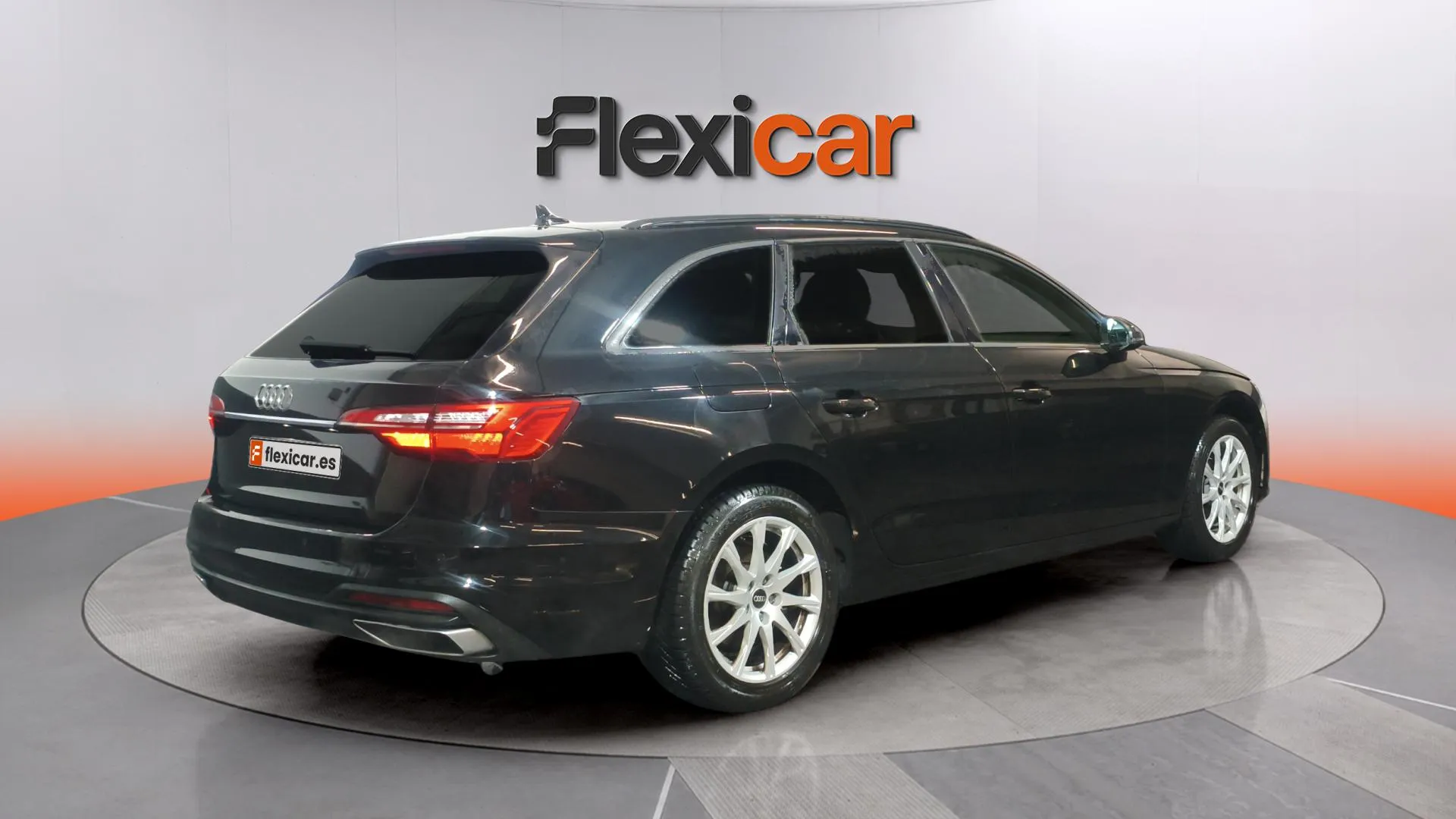 Audi A4 Avant Advanced 30 TDI S tronic - foto 4