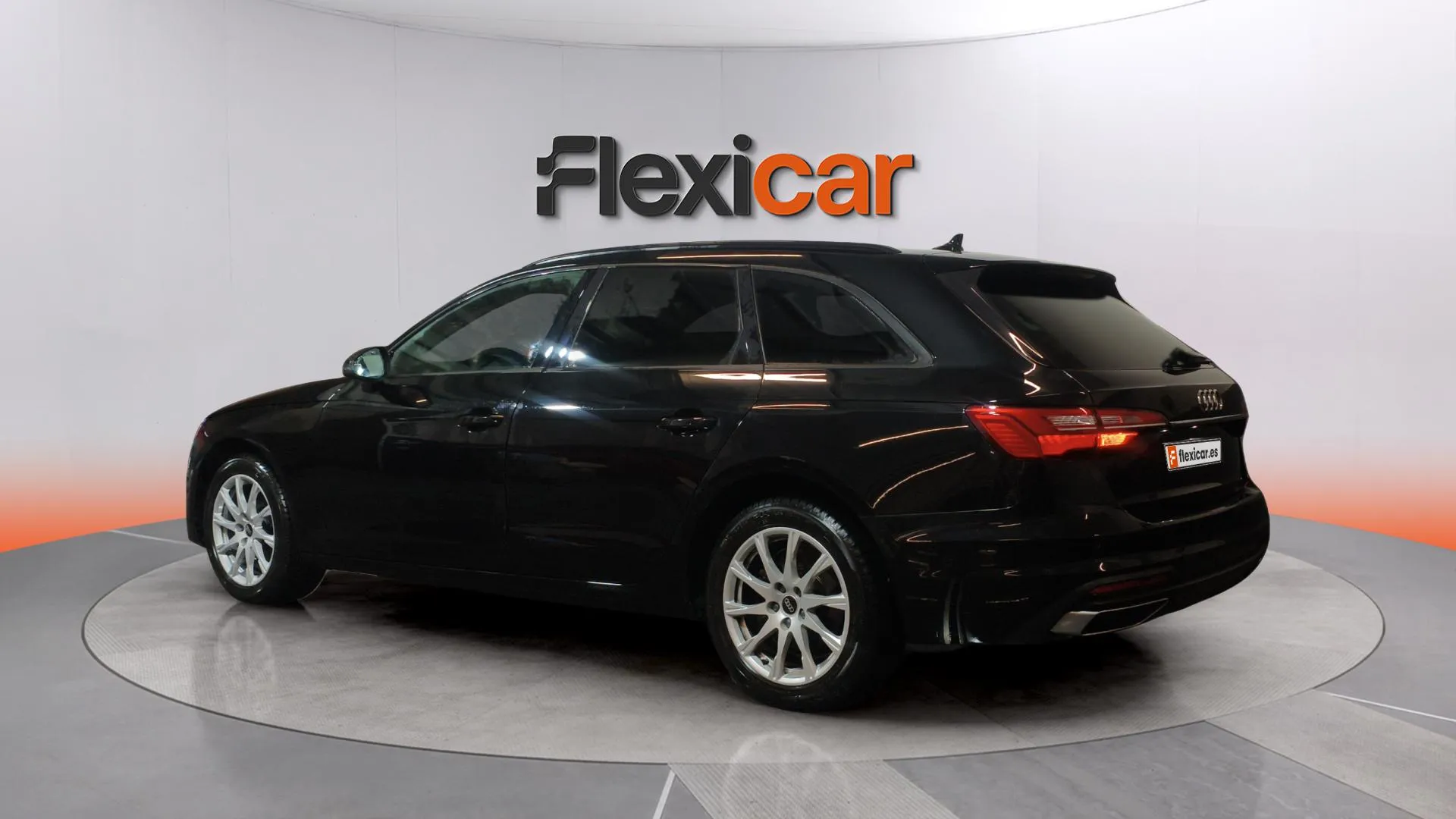Audi A4 Avant Advanced 30 TDI S tronic - foto 3