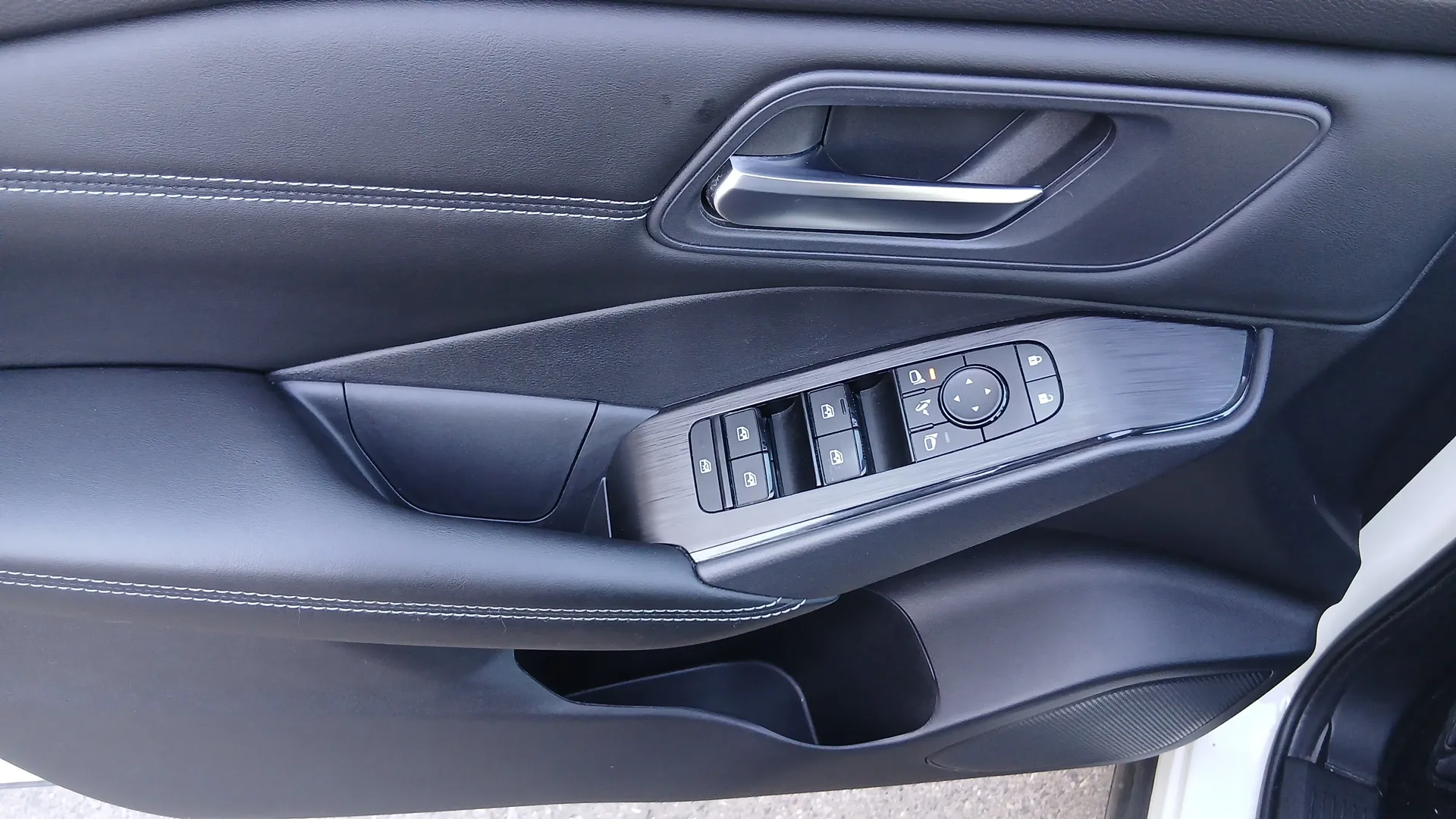 Nissan Qashqai DIG-T mHEV 4x2 Acenta - foto 10