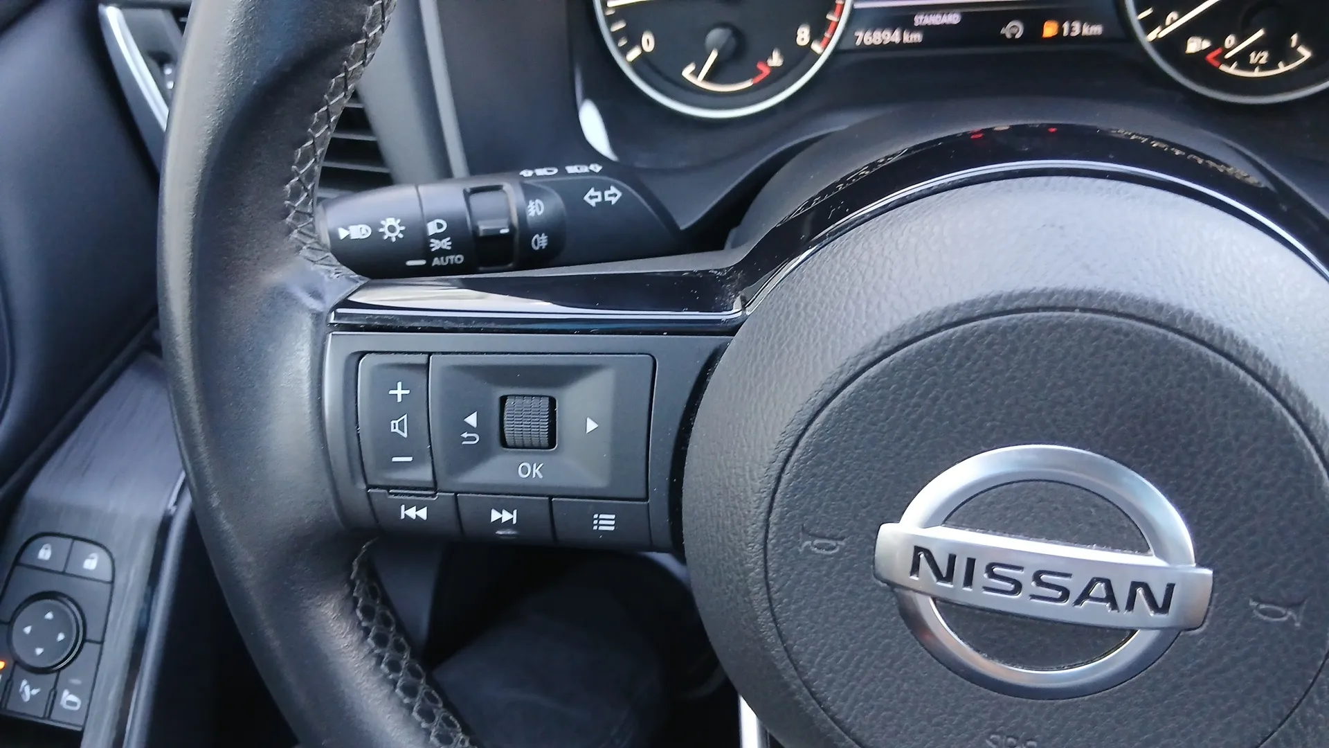Nissan Qashqai DIG-T mHEV 4x2 Acenta - foto 12