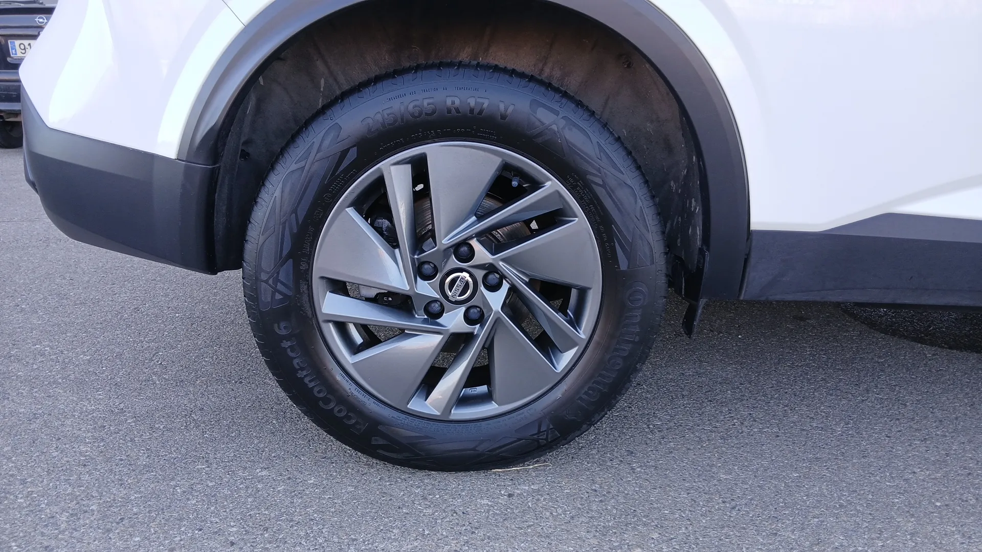 Nissan Qashqai DIG-T mHEV 4x2 Acenta - foto 23