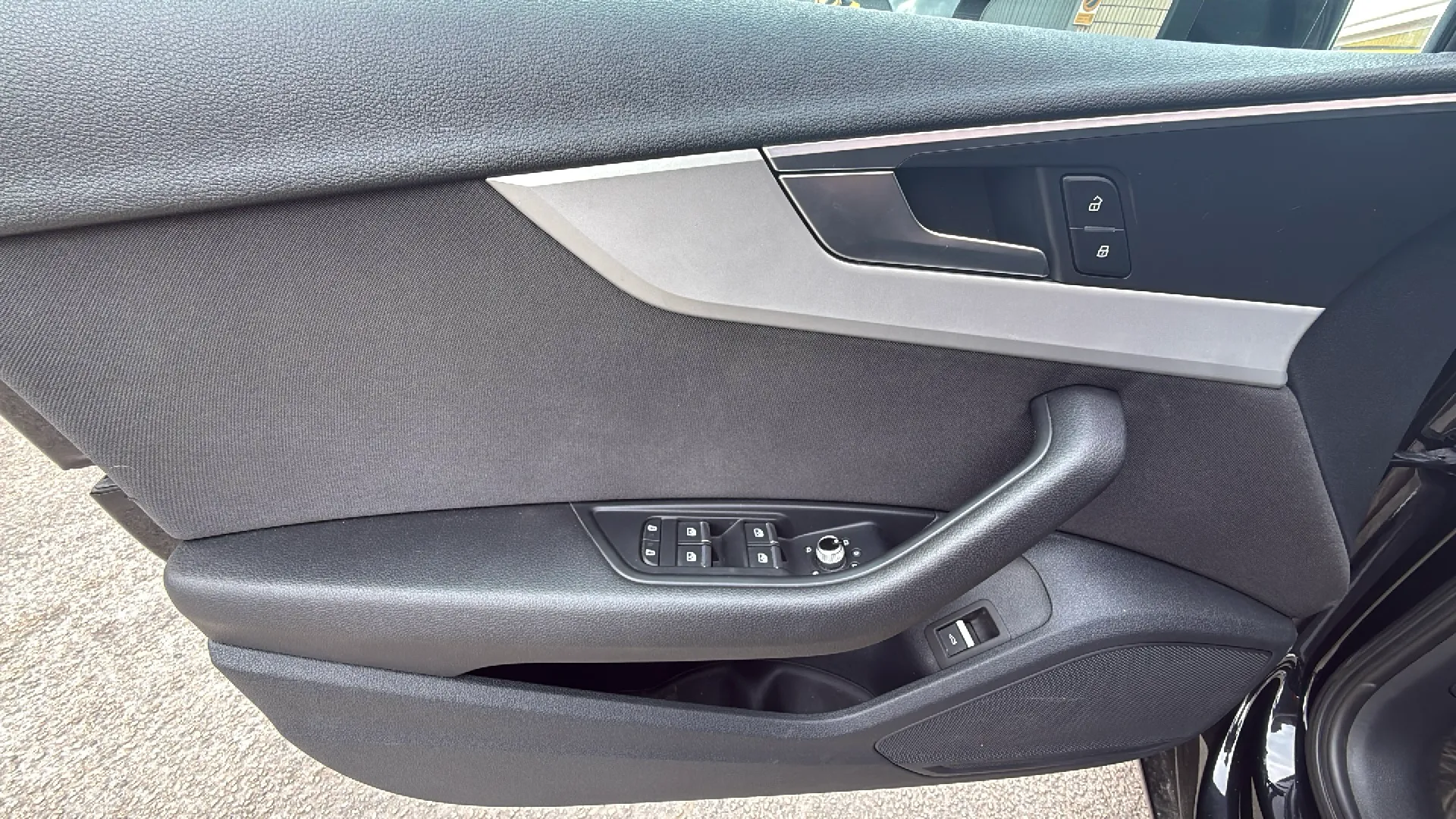 Audi A4 Avant Advanced 30 TDI S tronic - foto 9