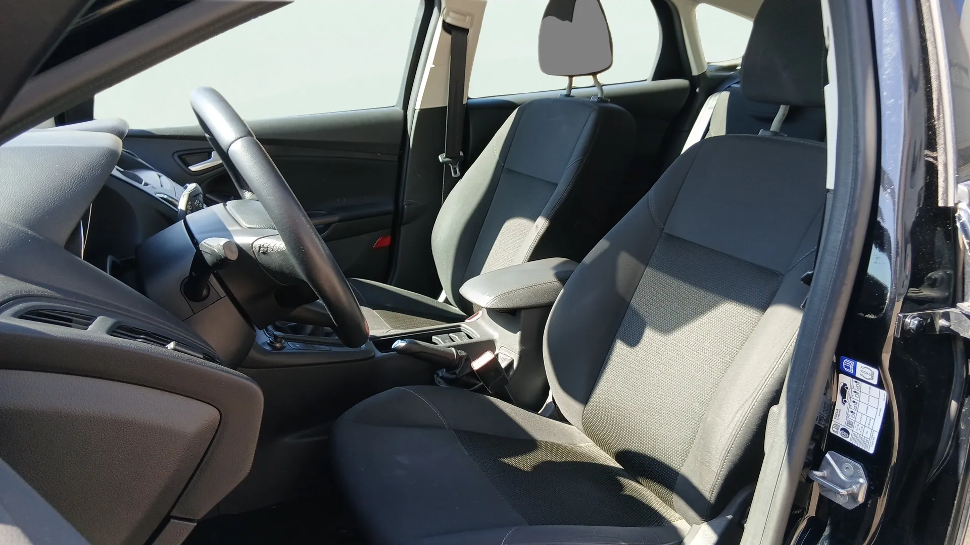 Ford Focus 1.0 EcoBoost Trend+ - foto 15