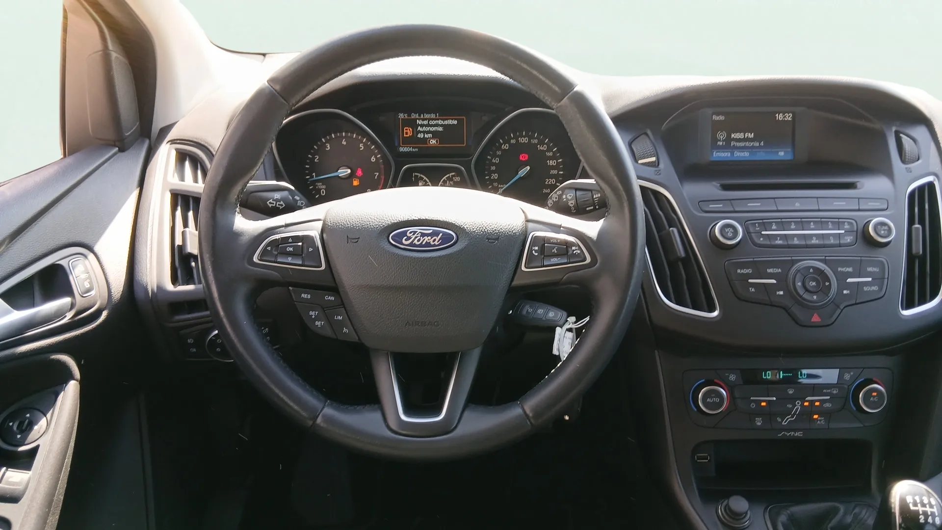 Ford Focus 1.0 EcoBoost Trend+ - foto 8