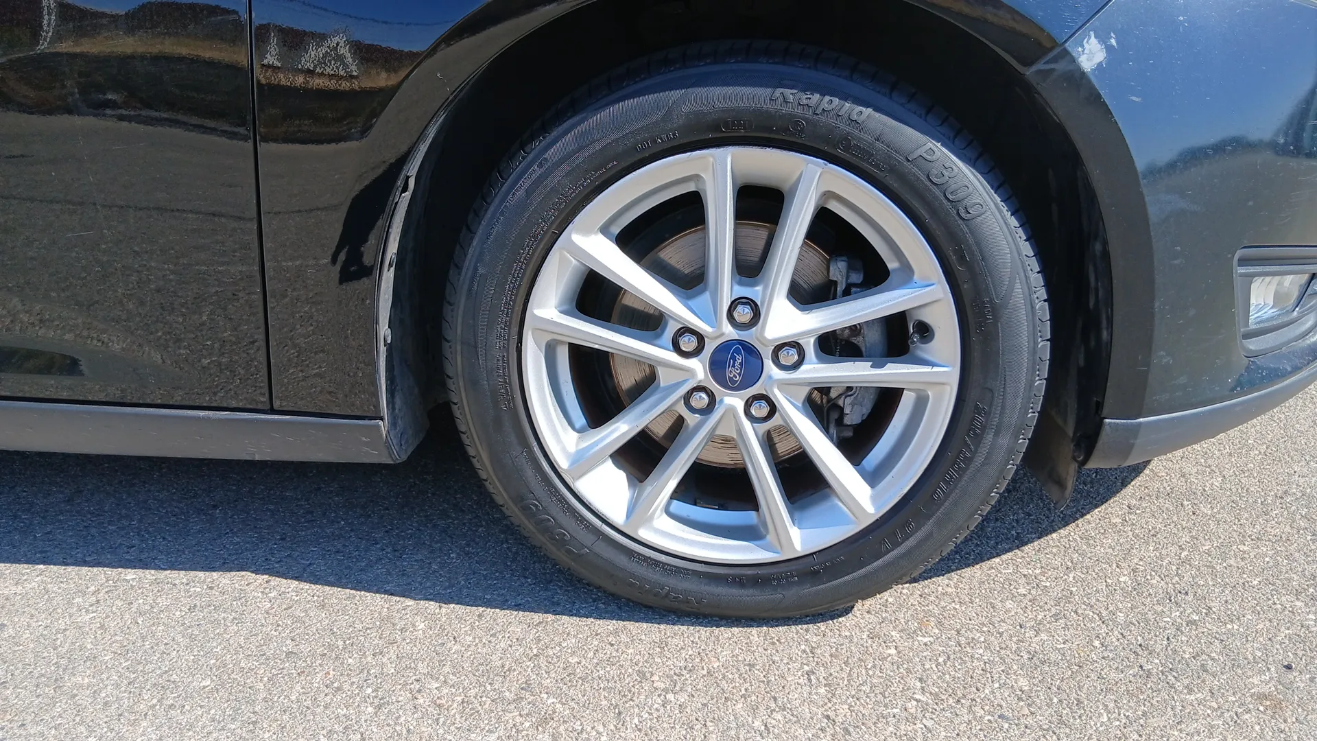 Ford Focus 1.0 EcoBoost Trend+ - foto 19
