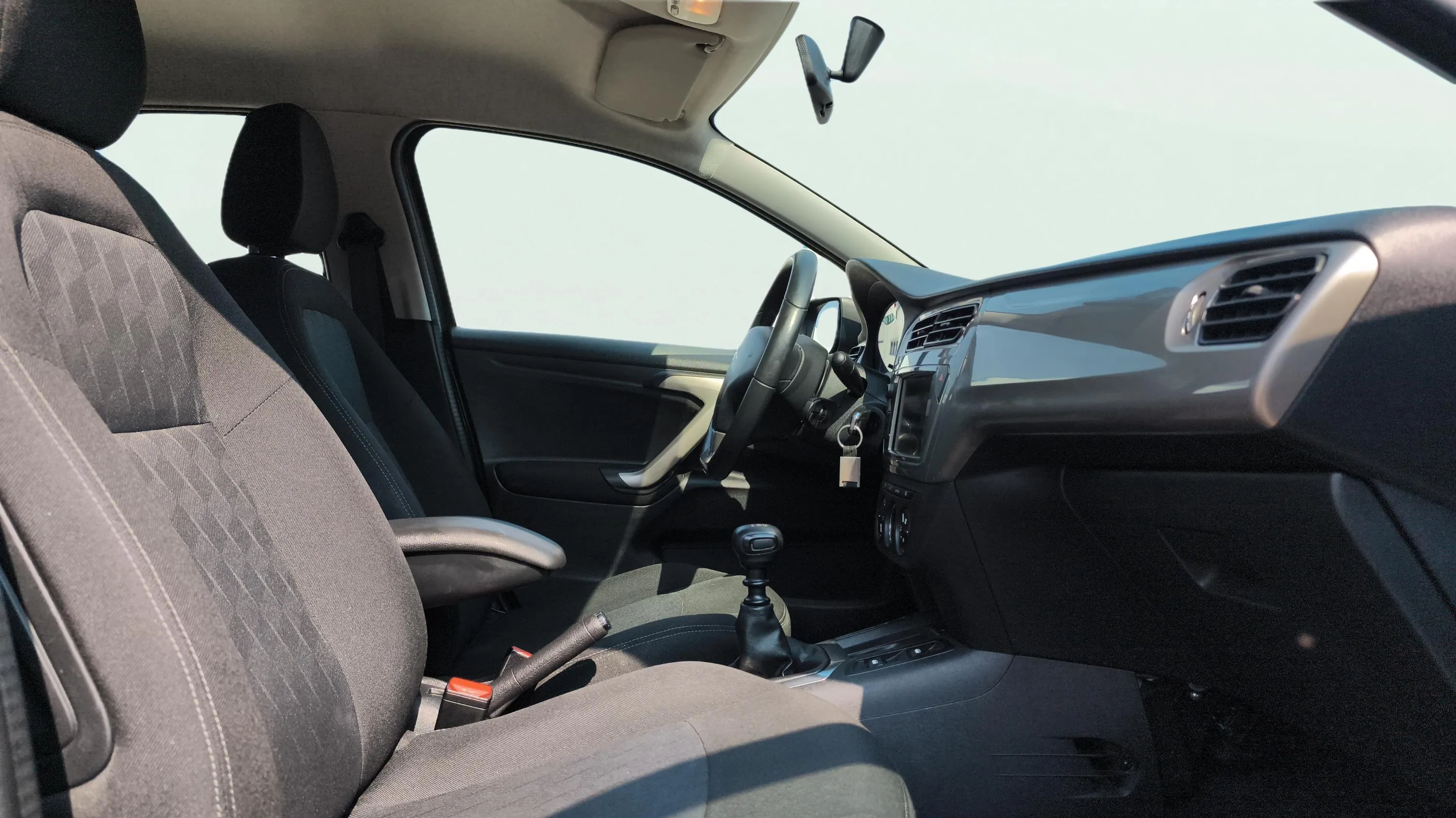 Citroën C-Elysée BlueHDi Feel - foto 13