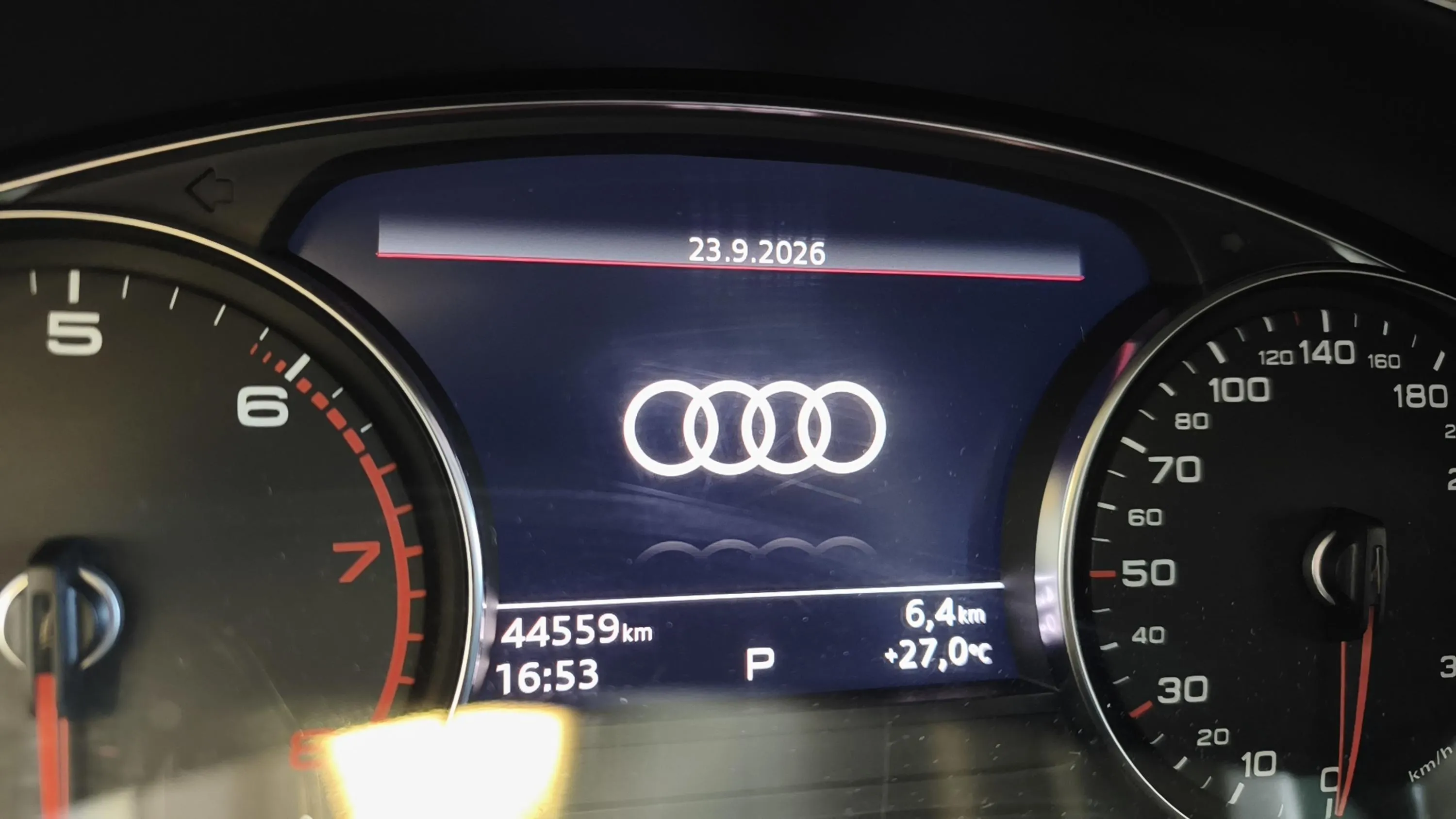 Audi A4 Avant Advanced 30 TDI S tronic - foto 16