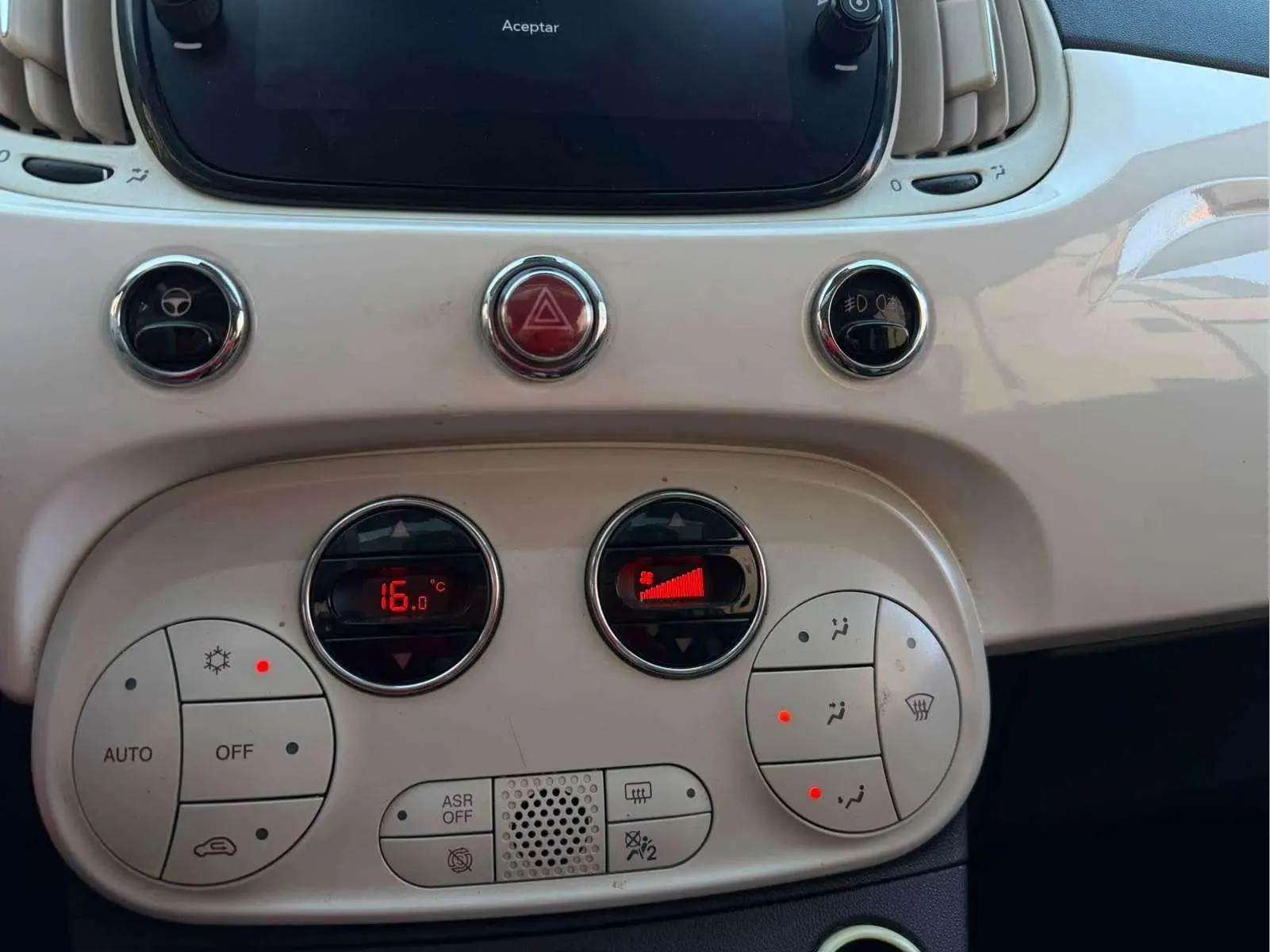 Fiat 500 Dolcevita 1.0 Hybrid - foto 12