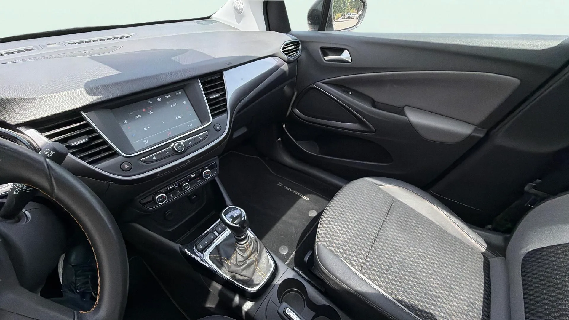 Opel Crossland 1.2 Innovation - foto 18
