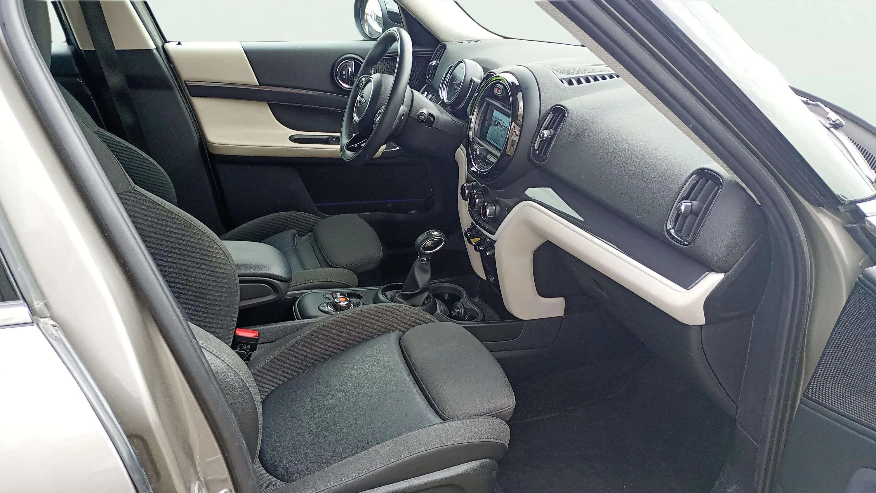 MINI Countryman Cooper S E ALL4 - foto 13